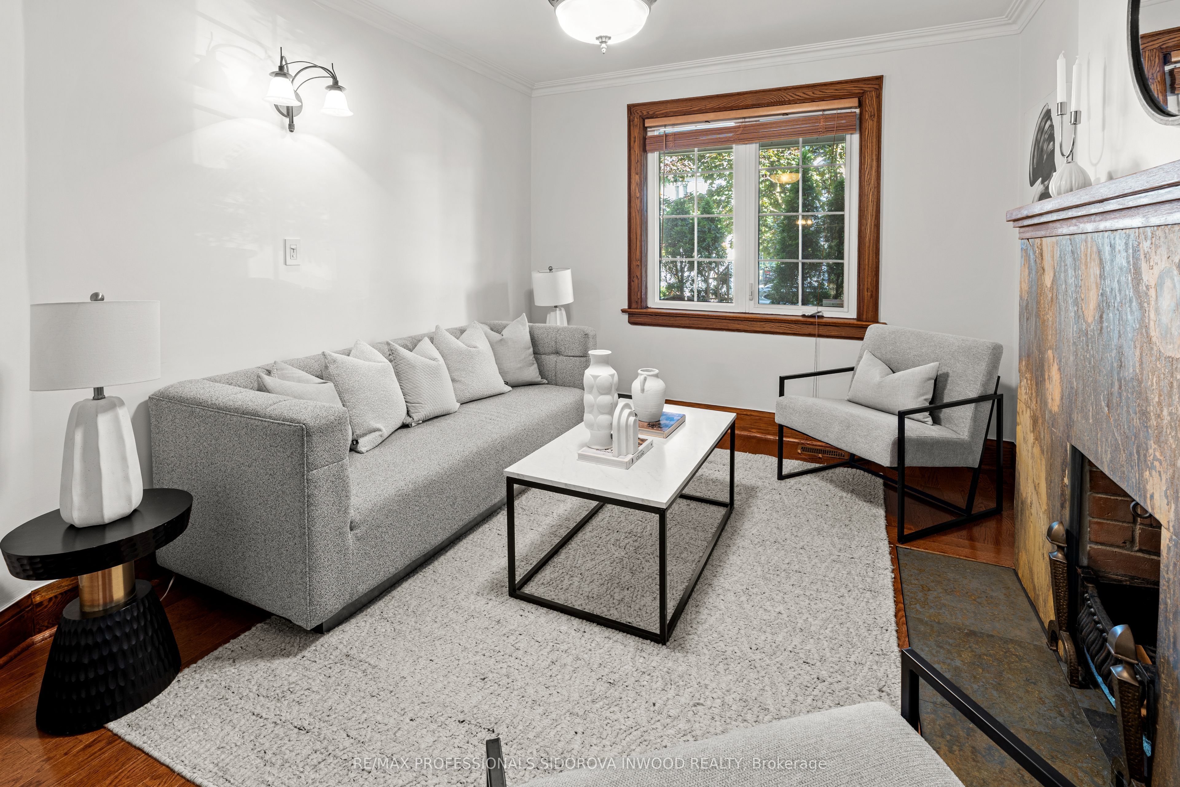 11 Winfield Avenue Property Photo 5
