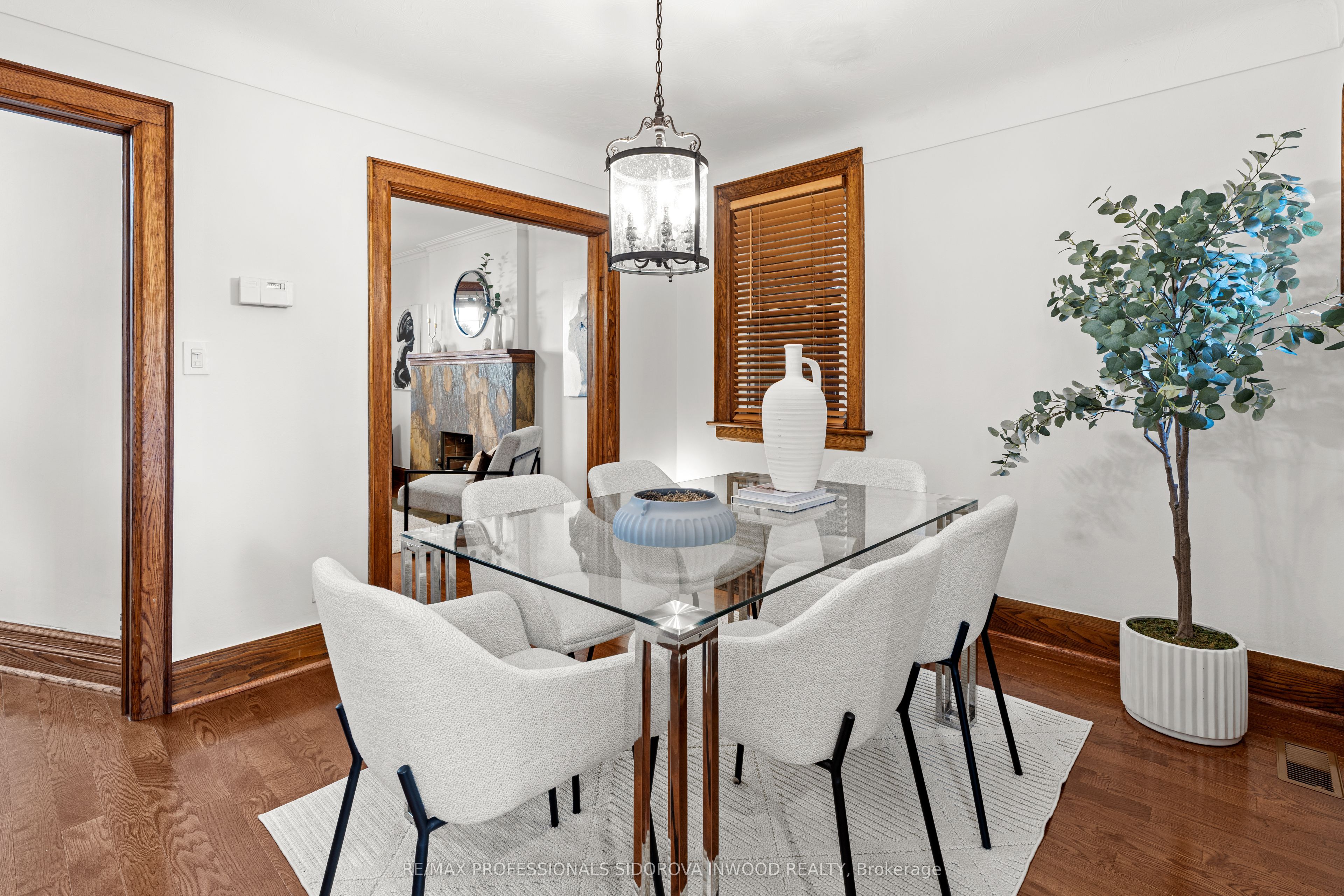 11 Winfield Avenue Property Photo 8