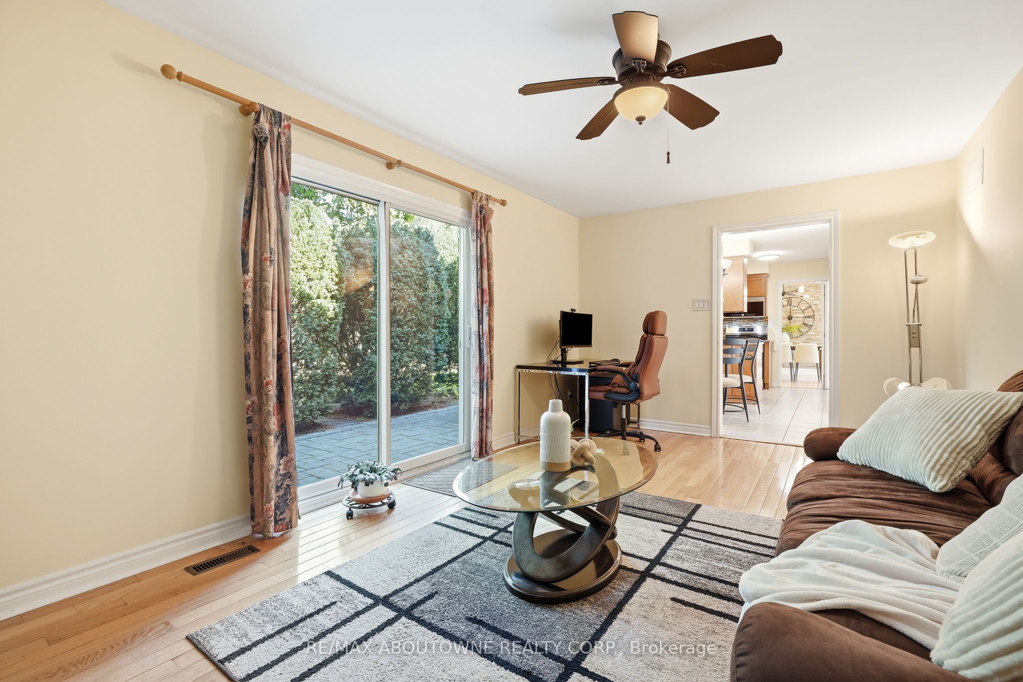 1177 Grand Boulevard Property Photo 17