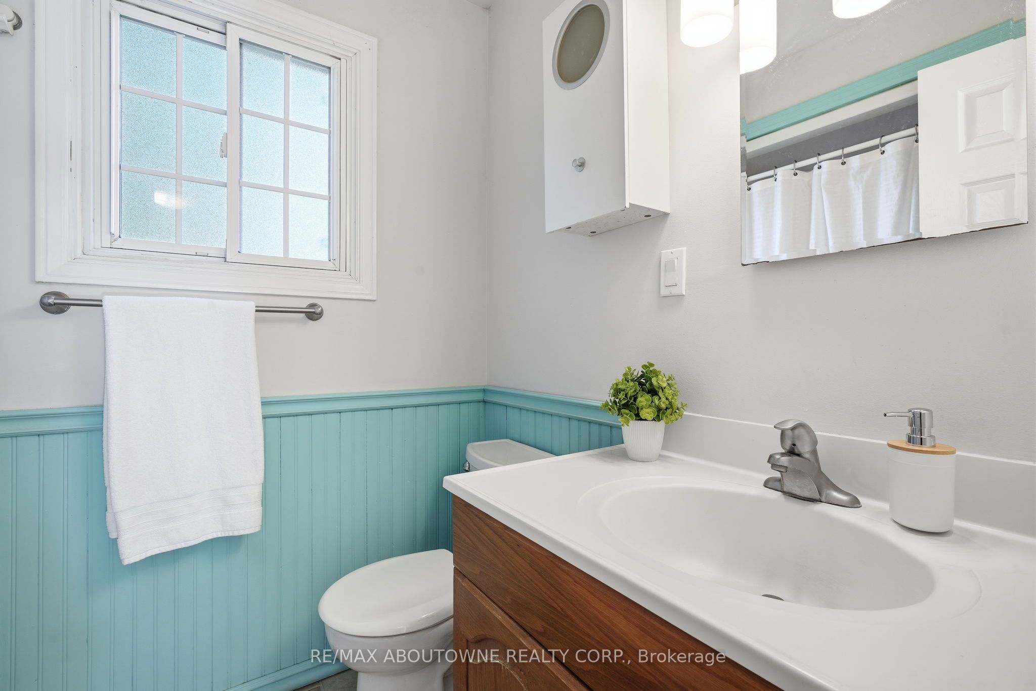 1177 Grand Boulevard Property Photo 24