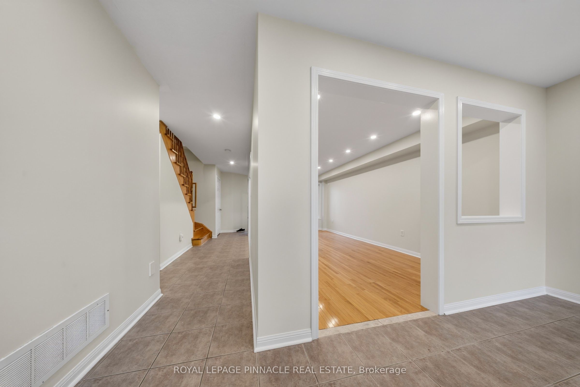 787 Avocado Crescent Property Photo 12