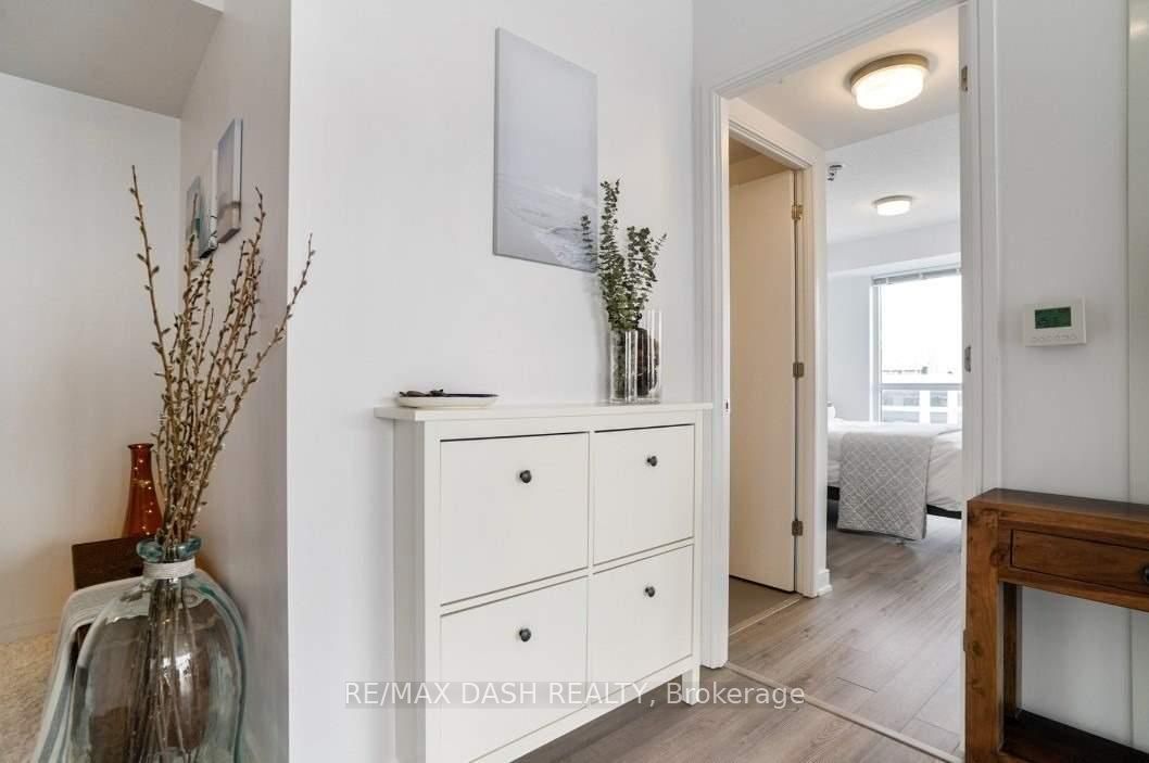 20 Thomas Riley Road 2207 Property Photo 8