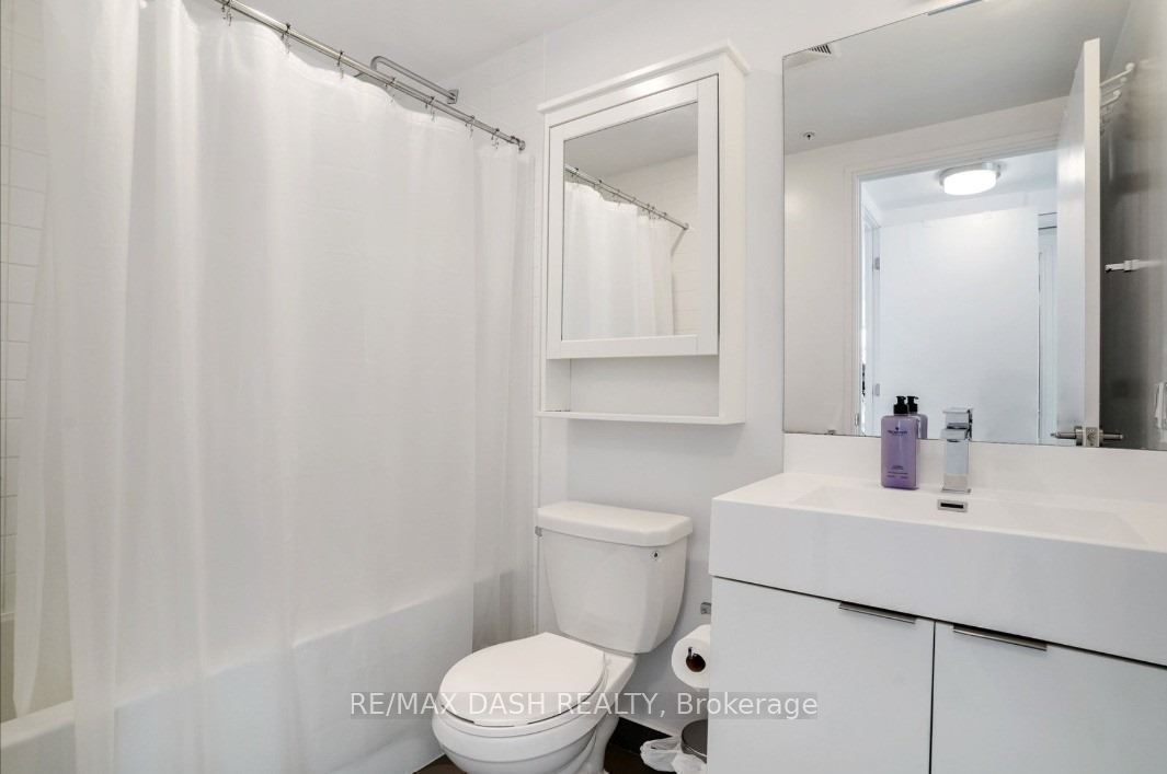 20 Thomas Riley Road 2207 Property Photo 14