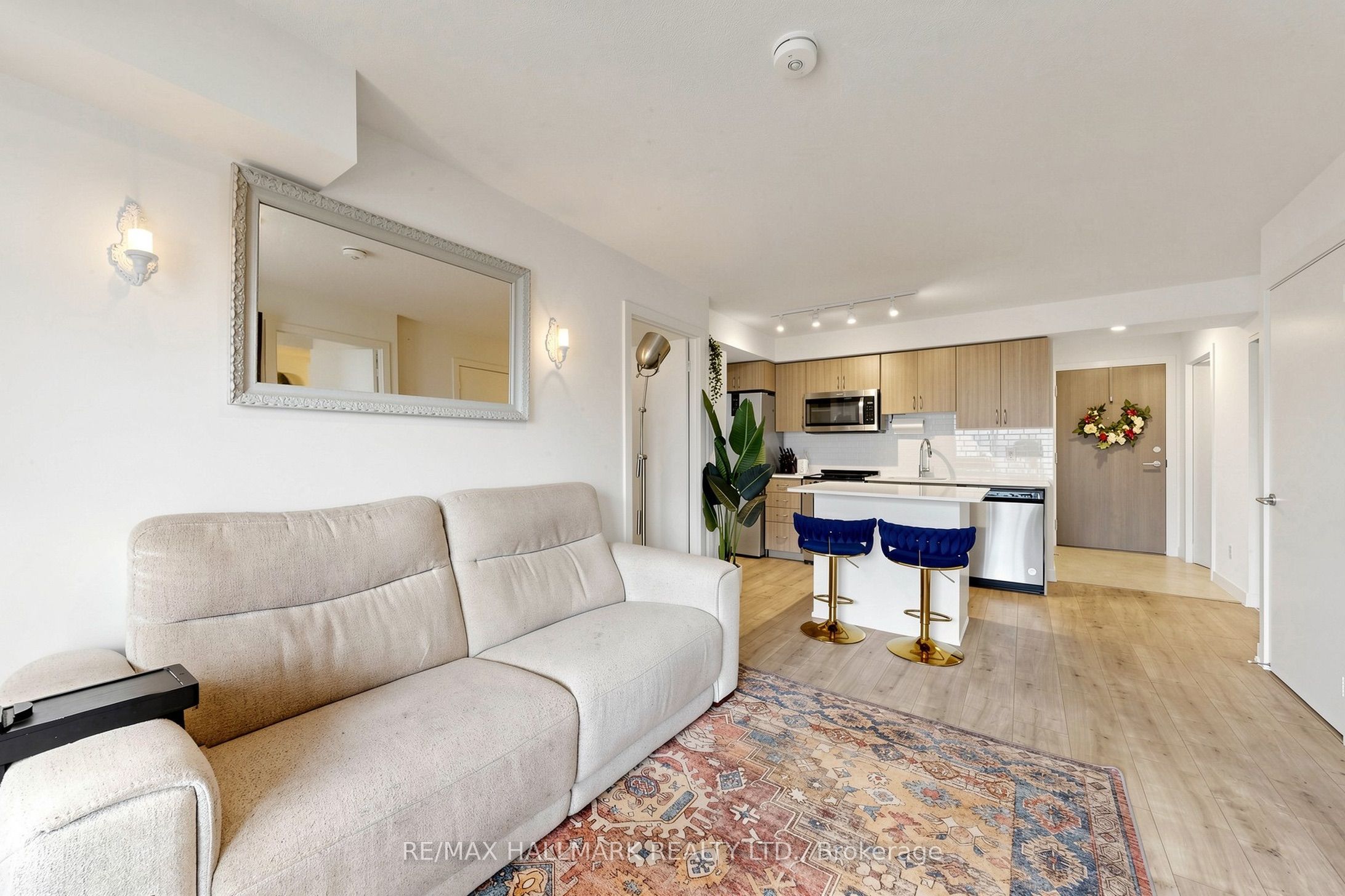 10 Wilby Crescent 1207 Property Photo 6