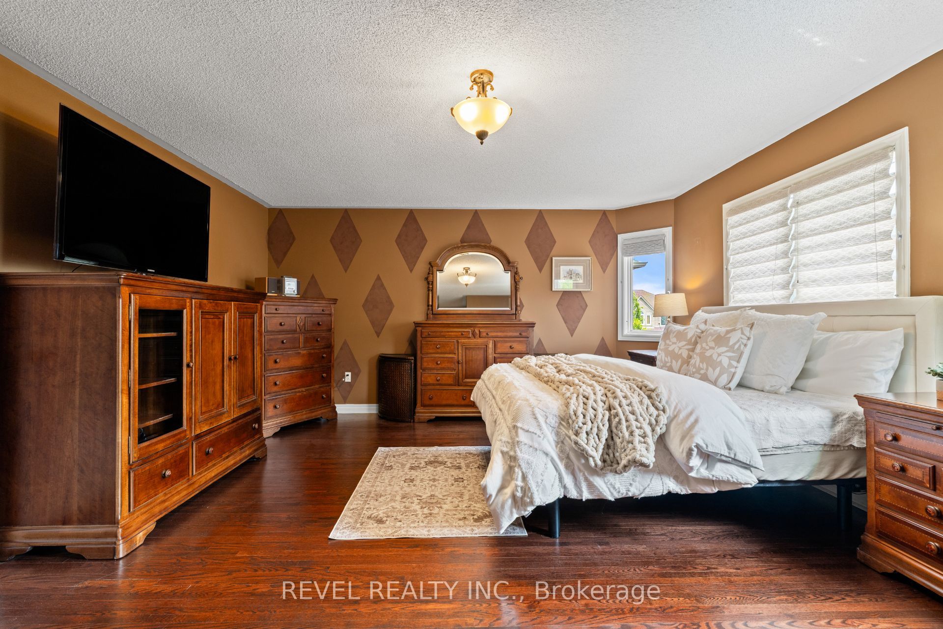 6872 Round Leaf Court Property Photo 22