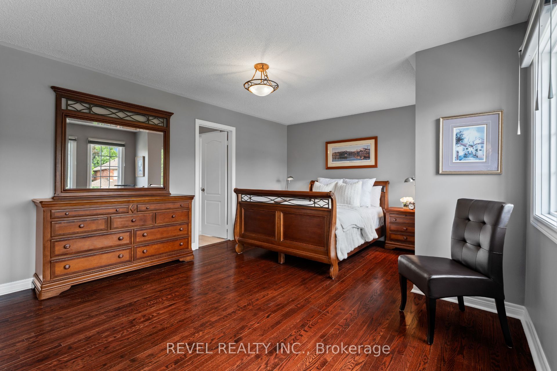 6872 Round Leaf Court Property Photo 27