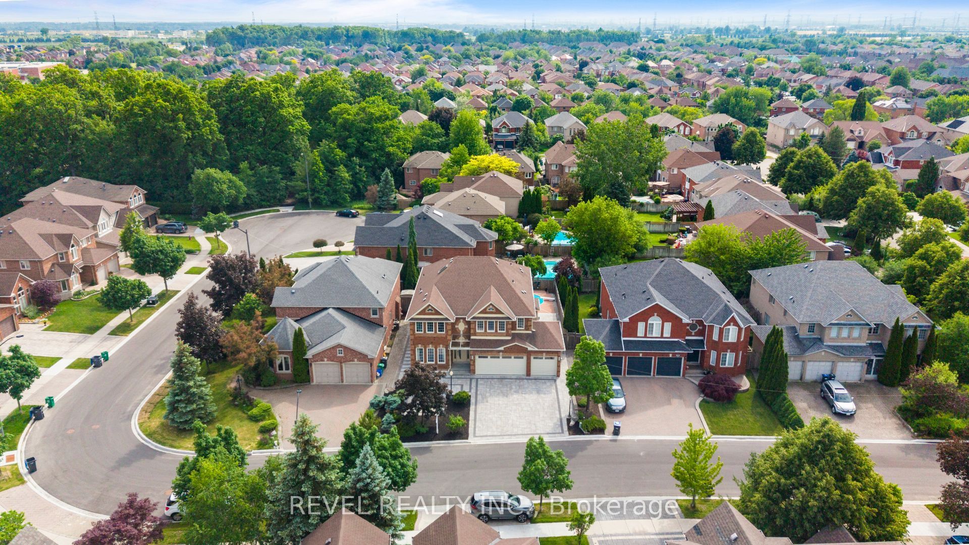6872 Round Leaf Court Property Photo 42