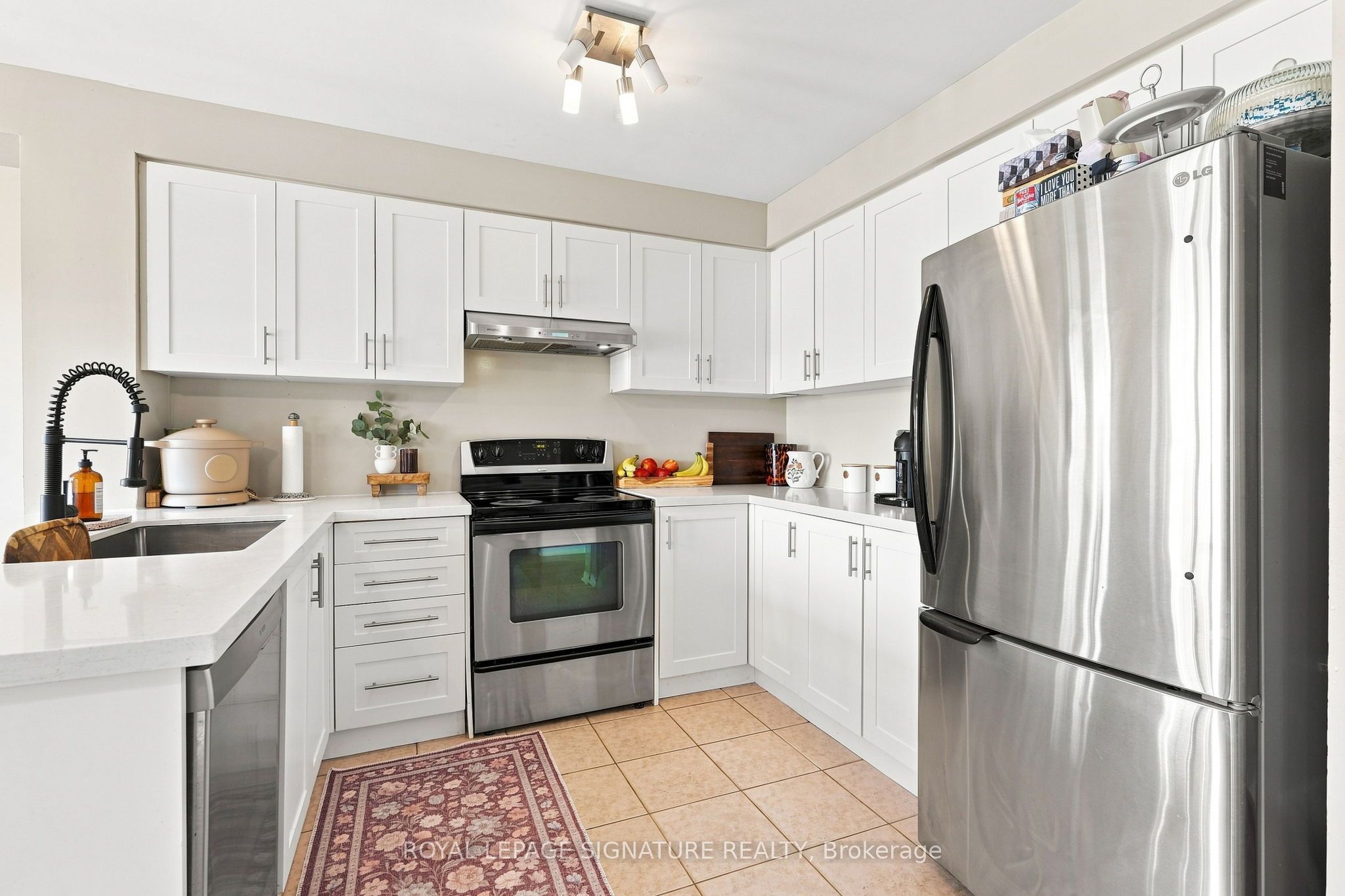 1185 Chapman Crescent Property Photo 12