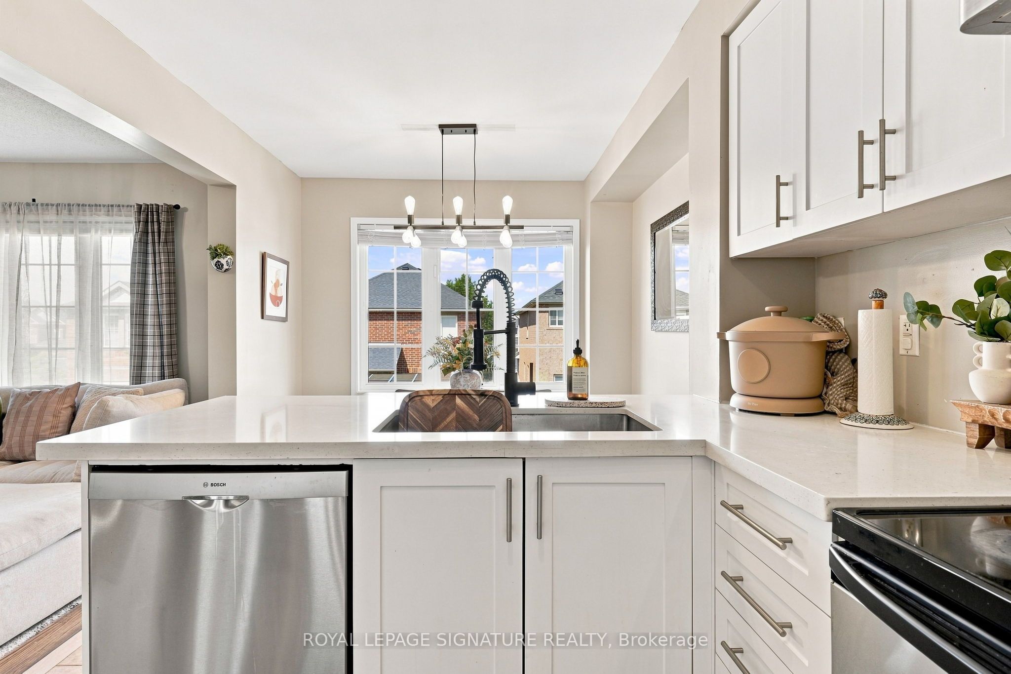 1185 Chapman Crescent Property Photo 13