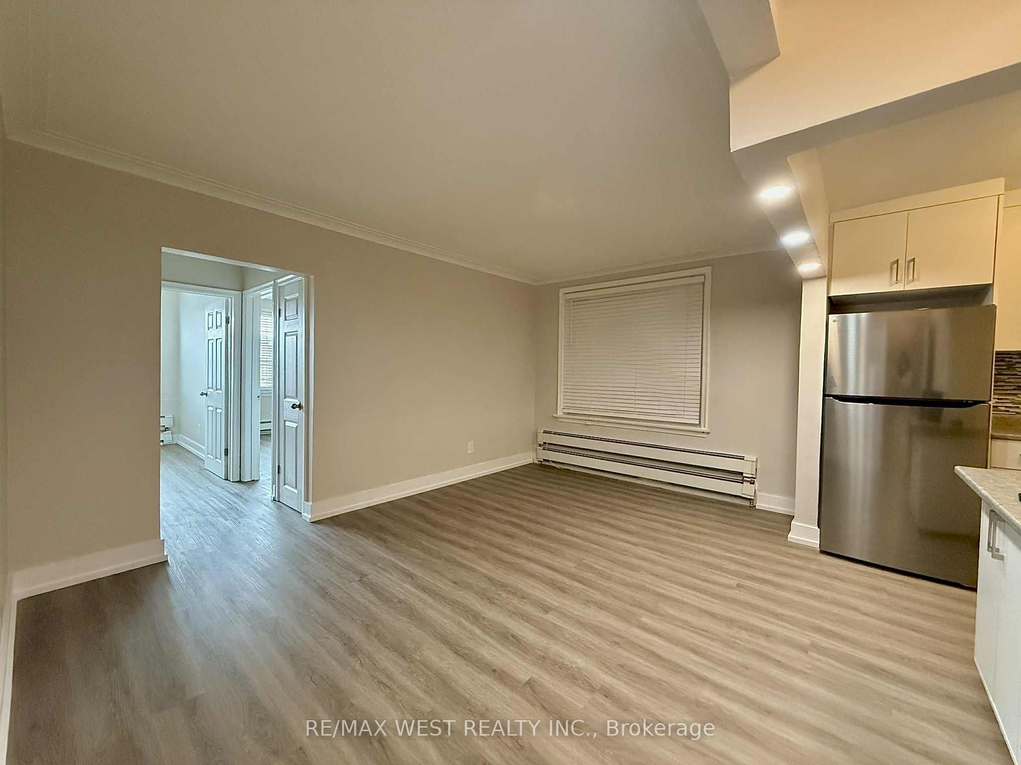 402 Royal York Road 2 Property Photo 2