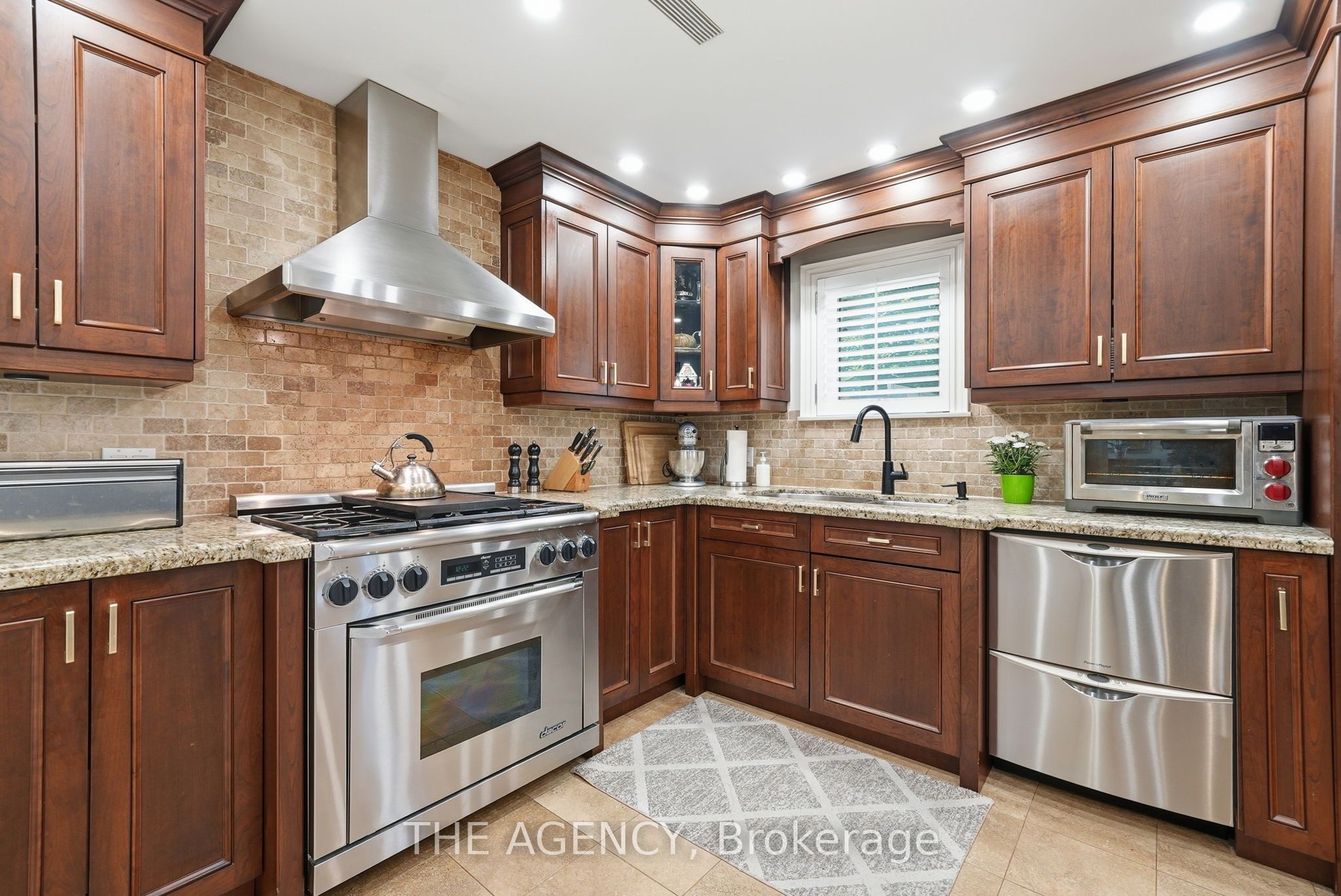 42 Berl Avenue Property Photo 12