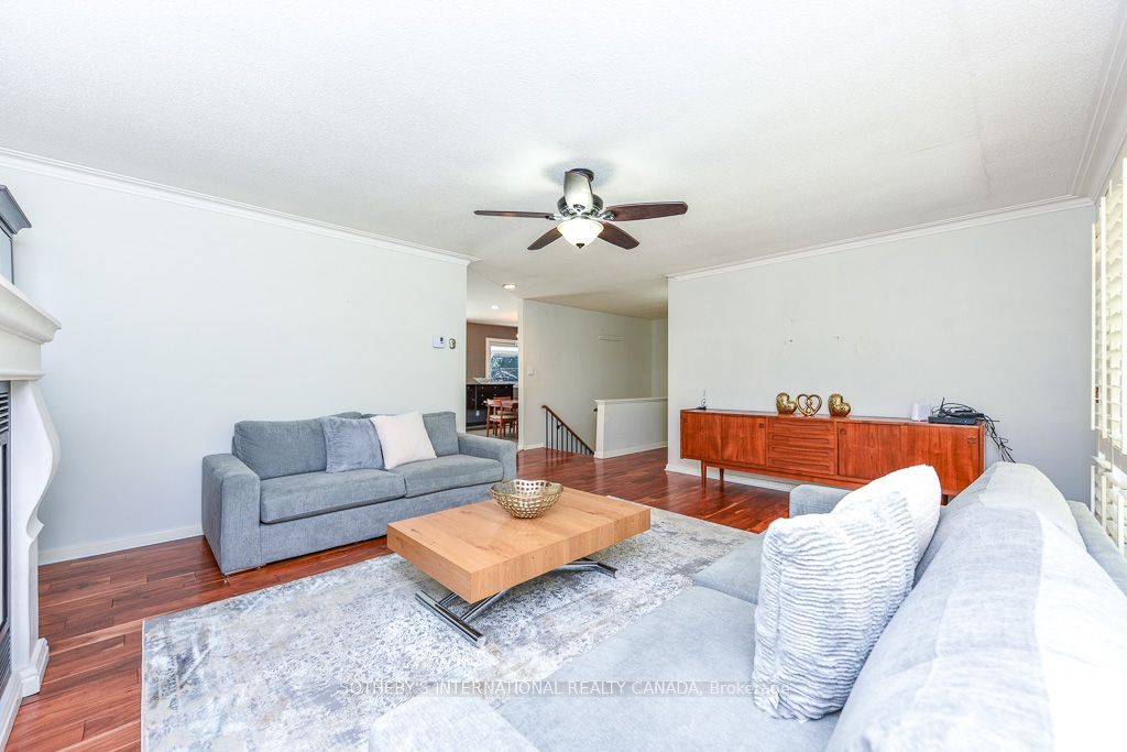 31 Queensborough Crescent Property Photo 18