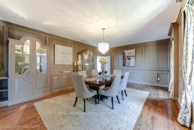 16 Ennisclare Drive W Property Photo 11