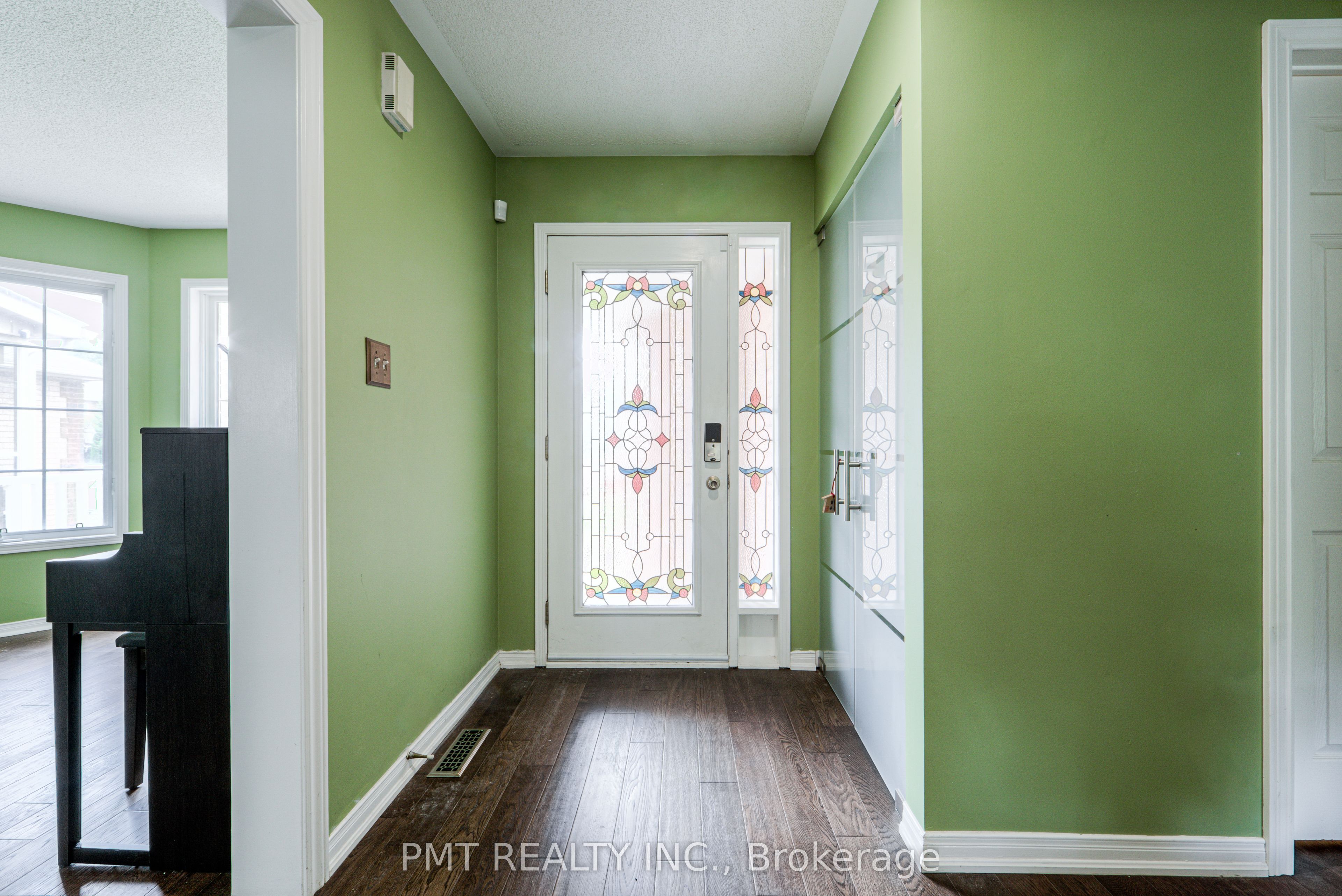 6364 Alderwood Trail Property Photo 3