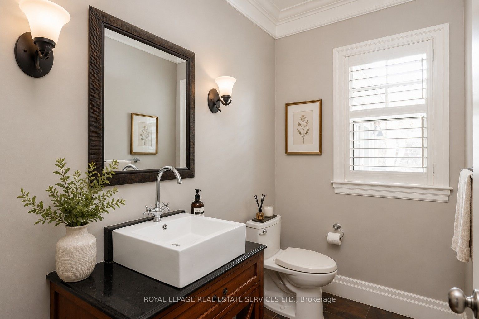1387 Willowdown Road Property Photo 13