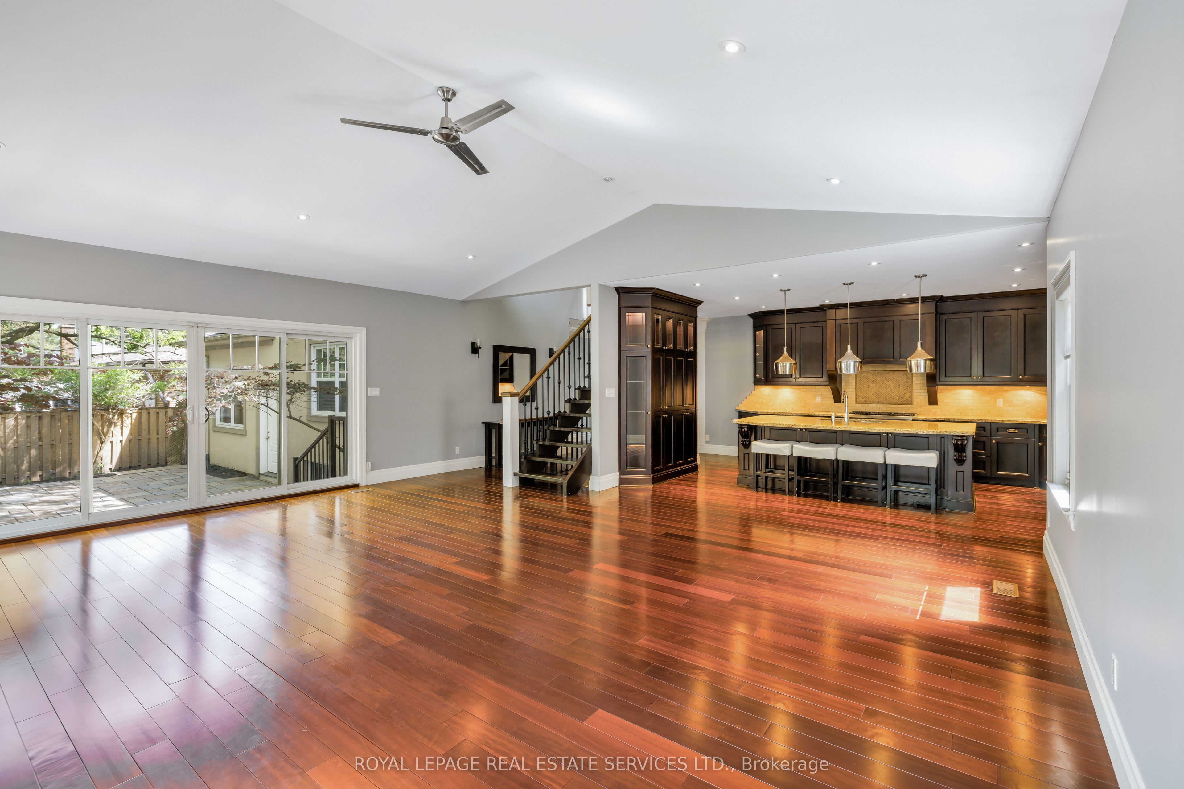 1387 Willowdown Road Property Photo 14