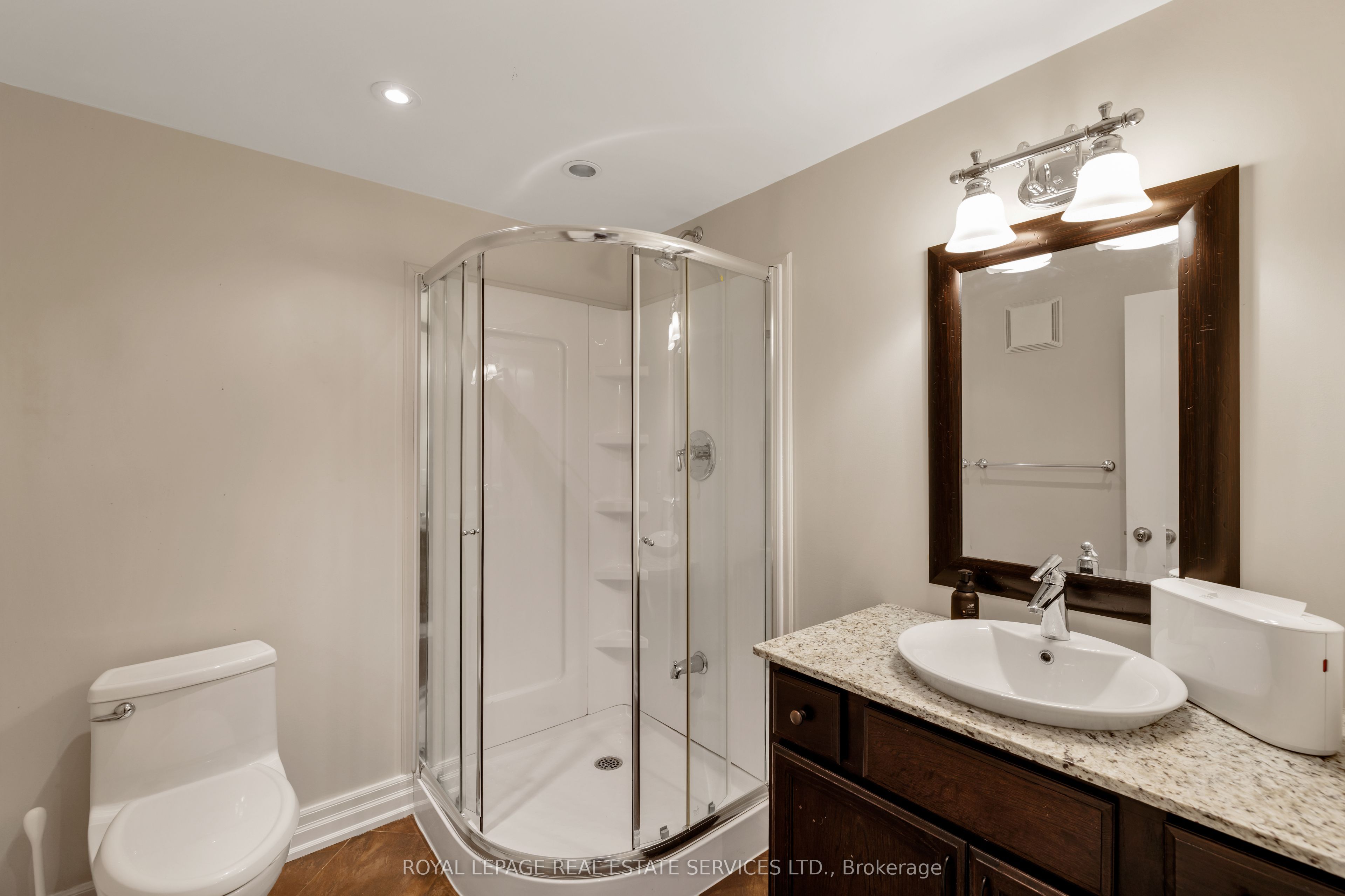1387 Willowdown Road Property Photo 42