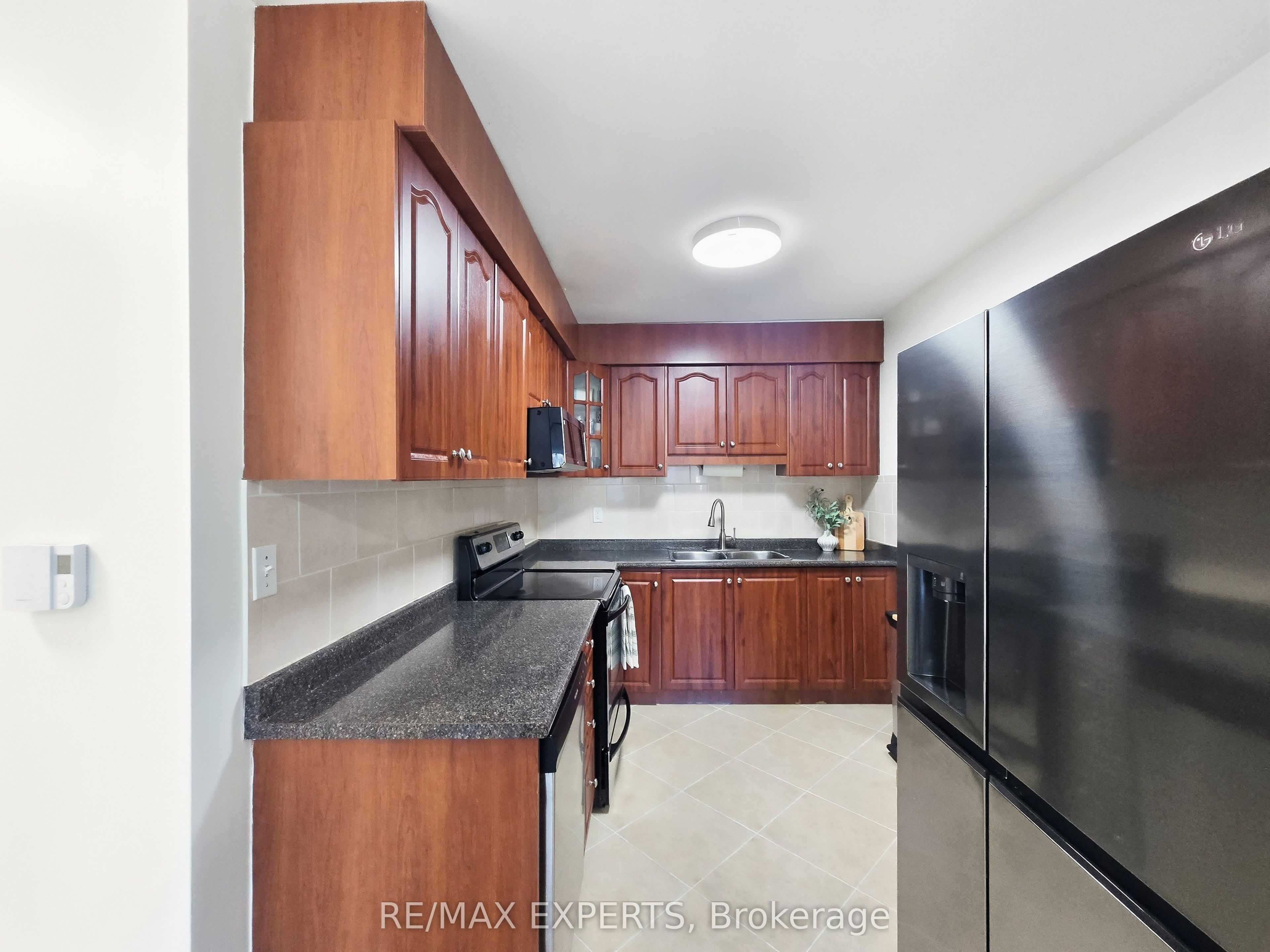 30 Tandridge Crescent 853 Property Photo 14
