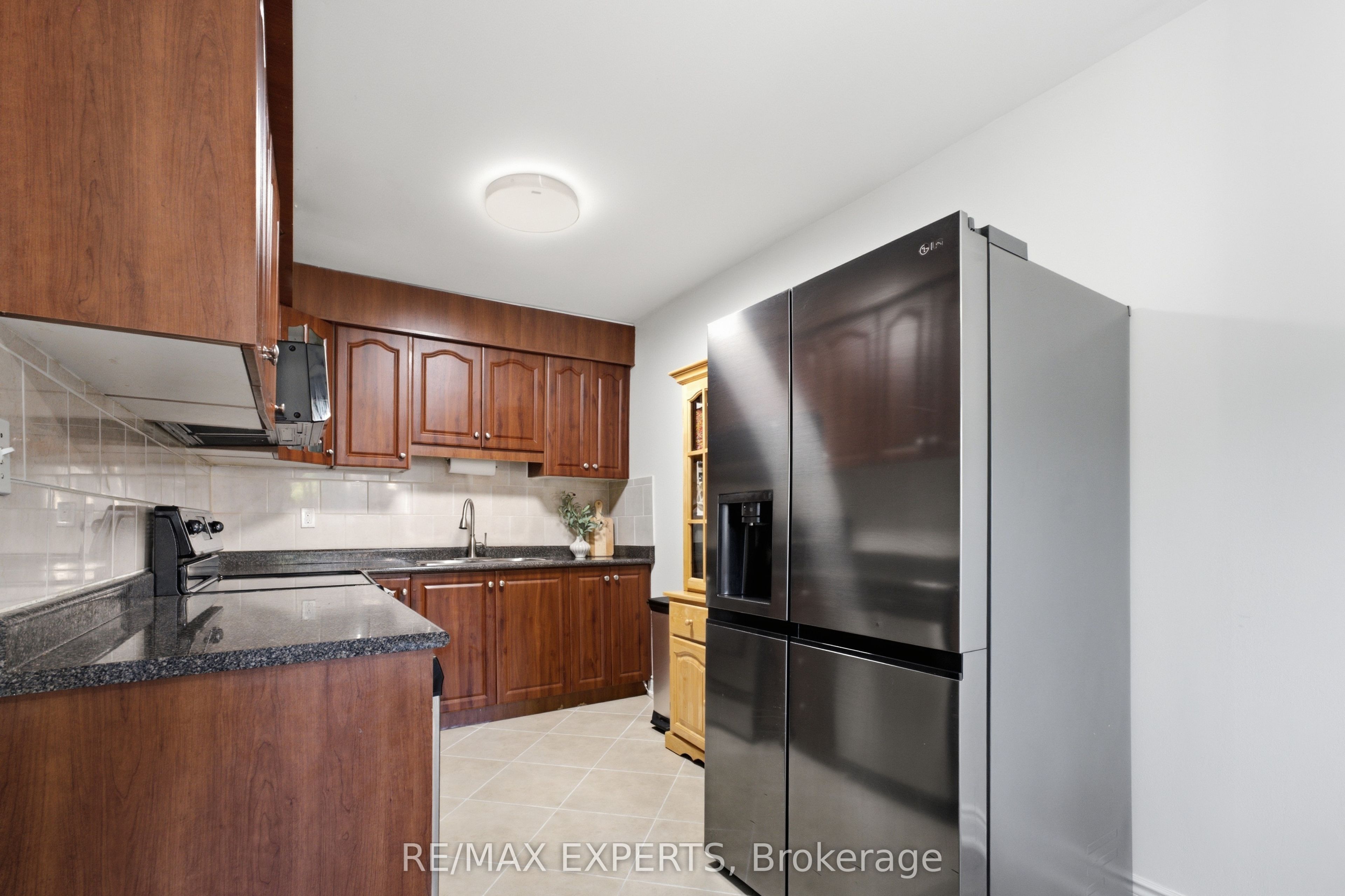 30 Tandridge Crescent 853 Property Photo 16