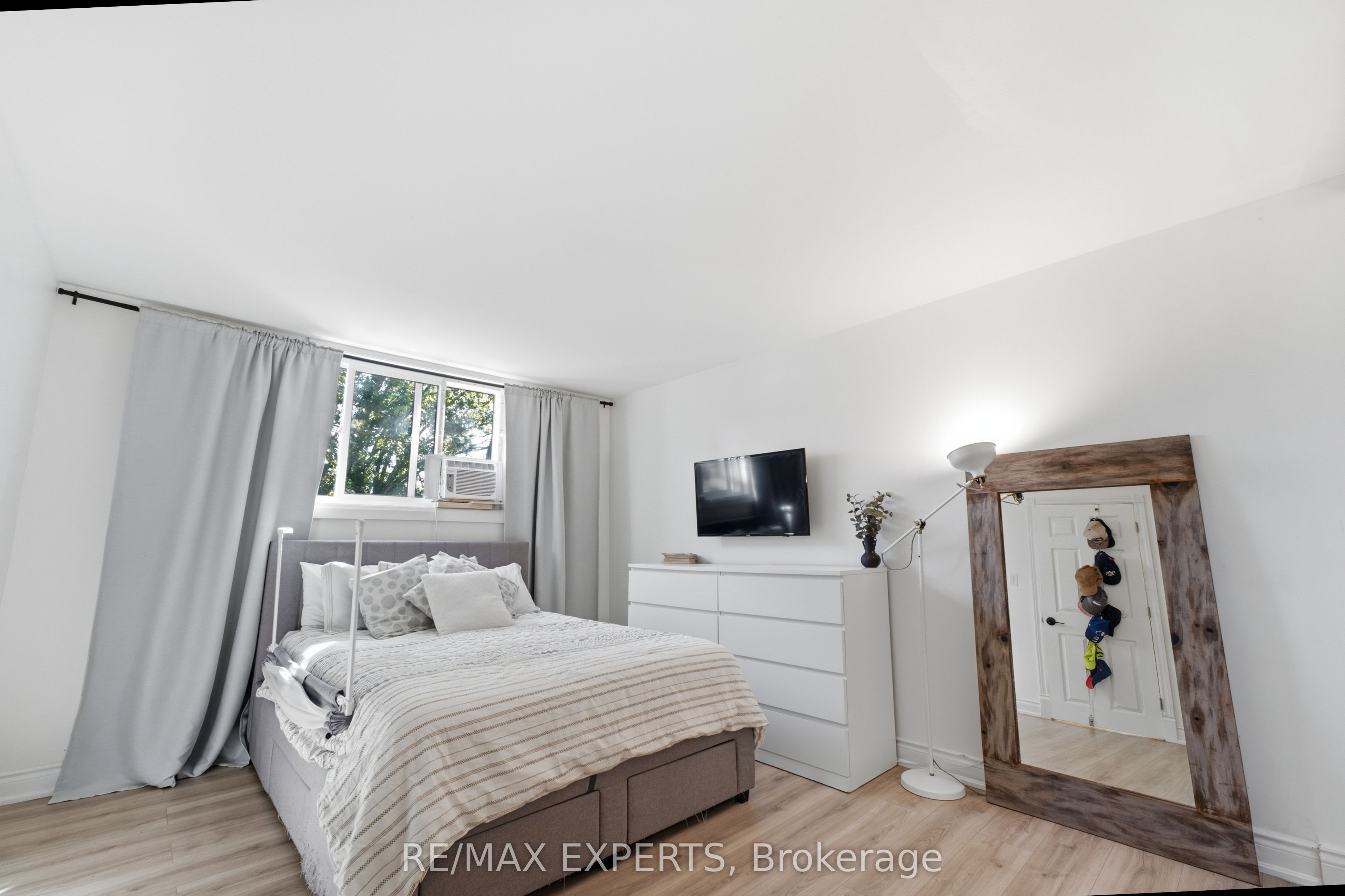 30 Tandridge Crescent 853 Property Photo 18