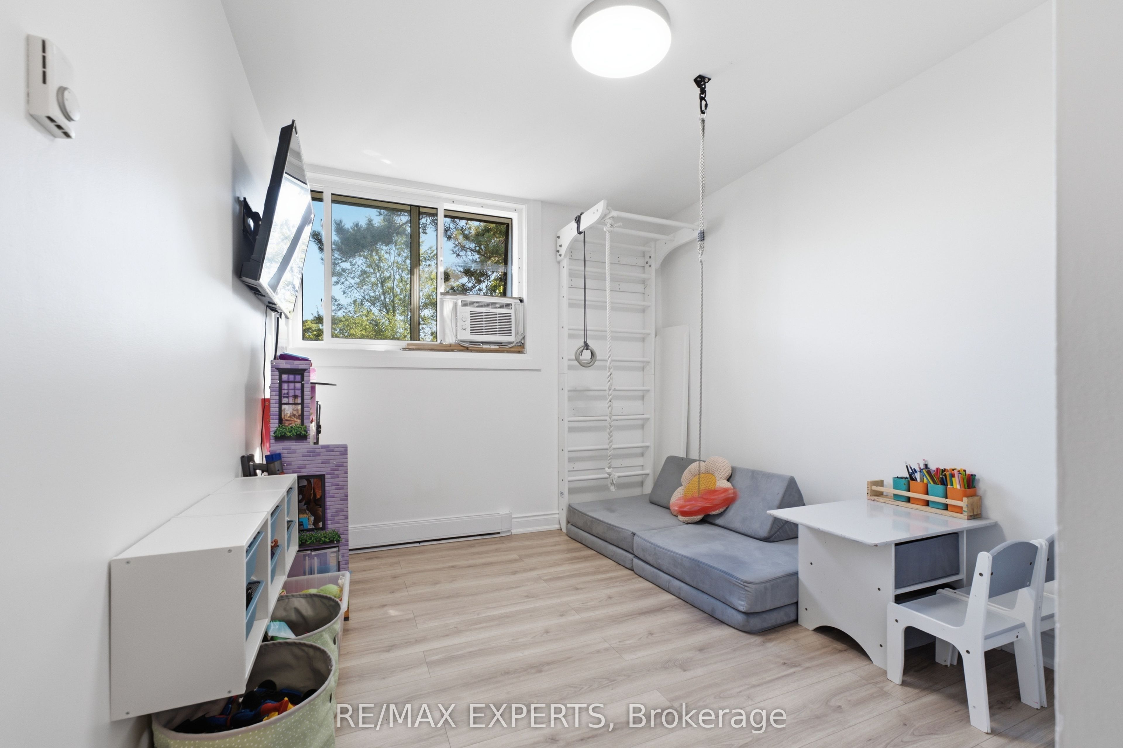 30 Tandridge Crescent 853 Property Photo 24