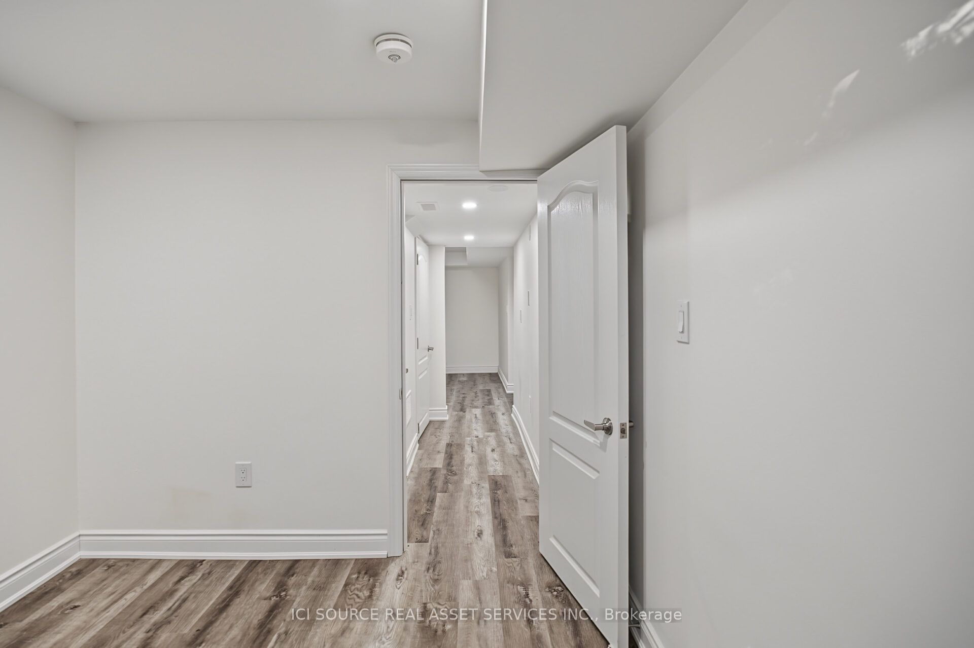 20 Kesteven Crescent Property Photo 35