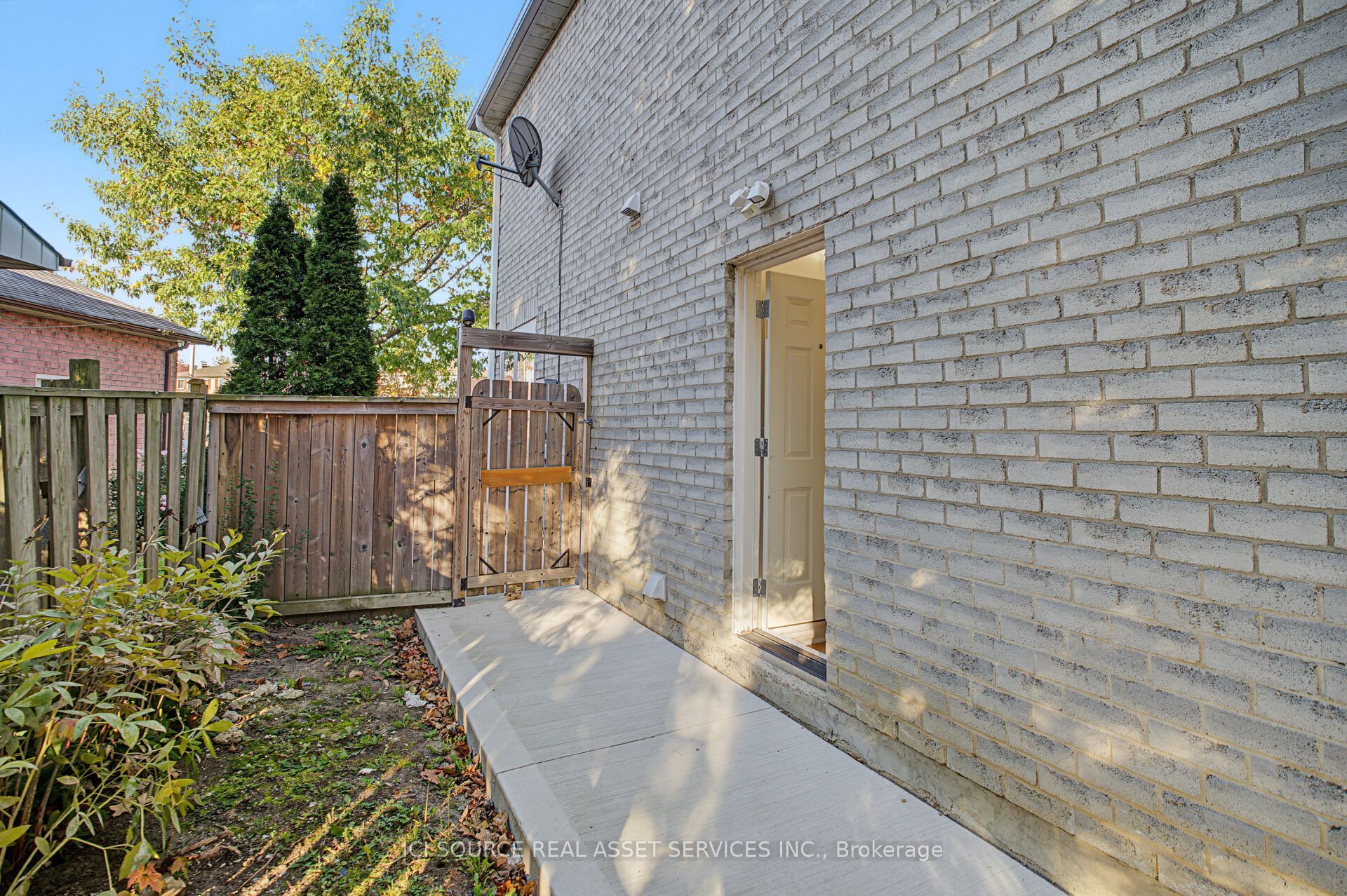 20 Kesteven Crescent Property Photo 38