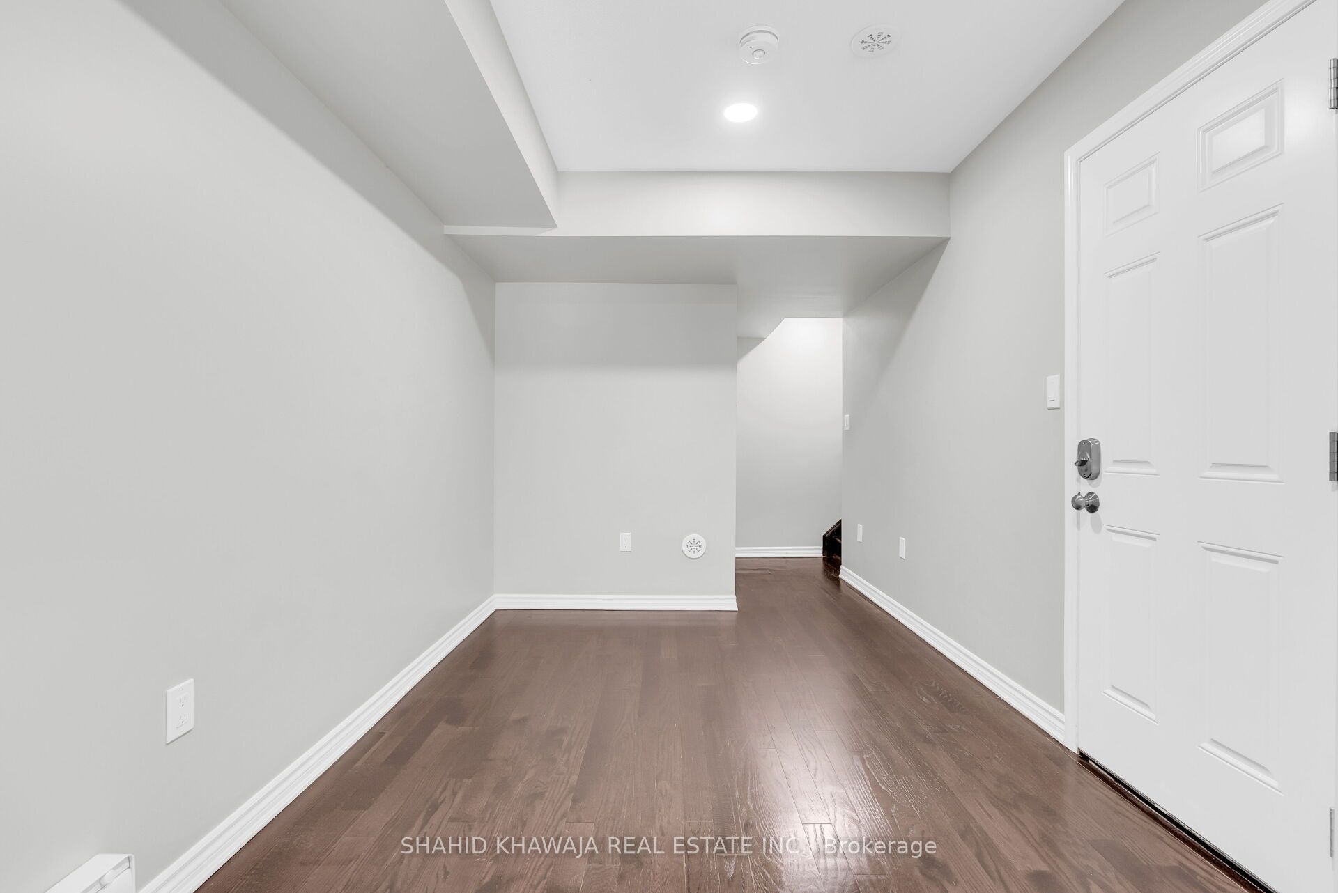 1000 Asleton Boulevard 87 Property Photo 6