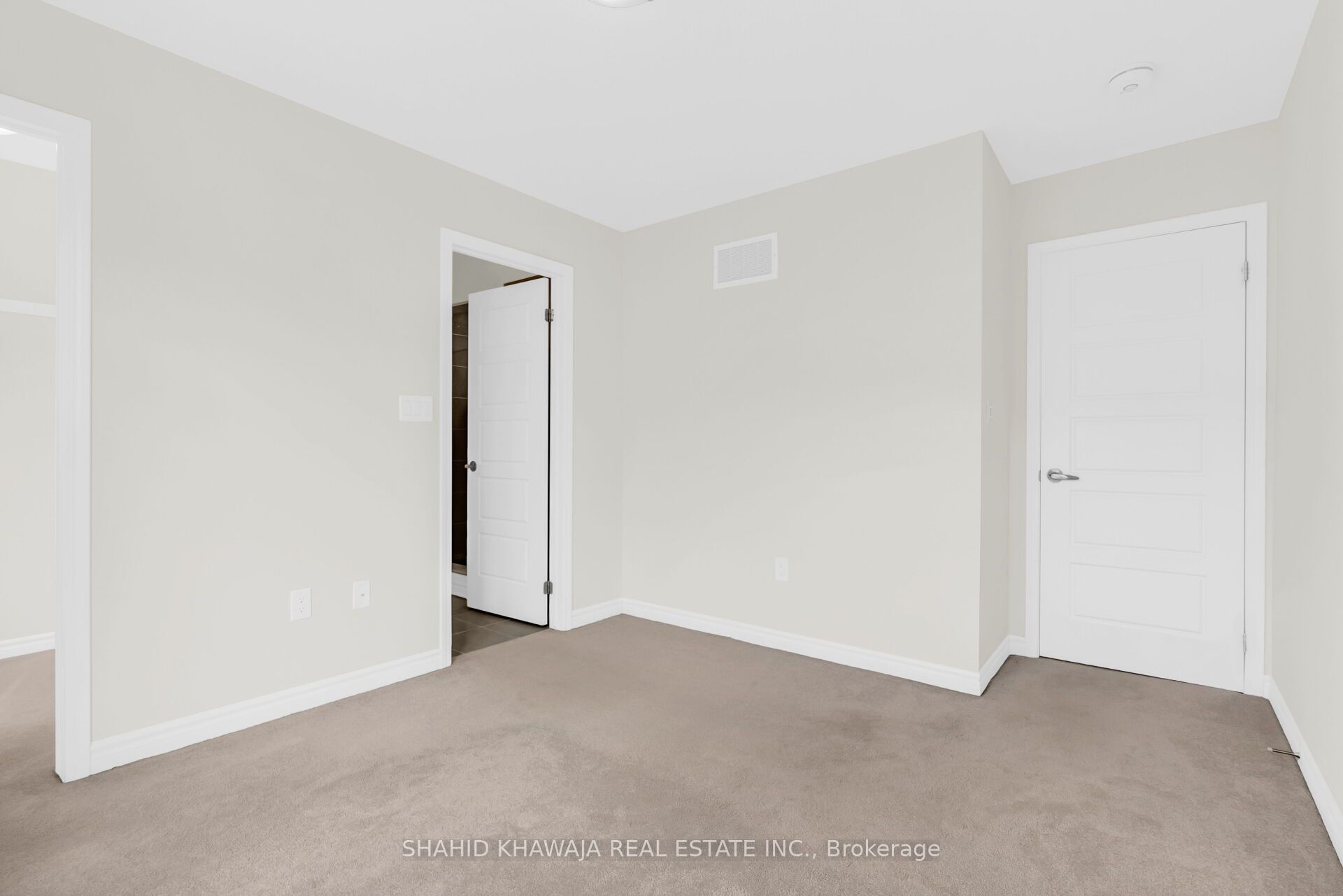1000 Asleton Boulevard 87 Property Photo 27