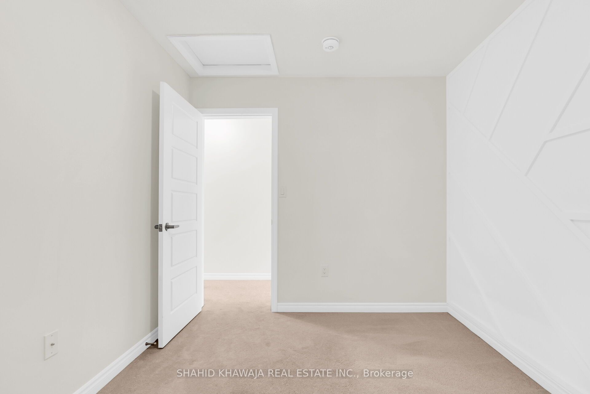 1000 Asleton Boulevard 87 Property Photo 31