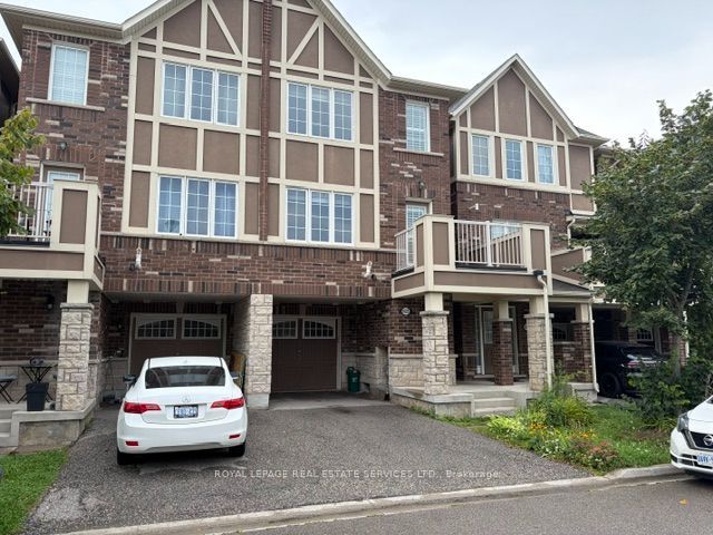 1625 Gainer Crescent Property Photo 2