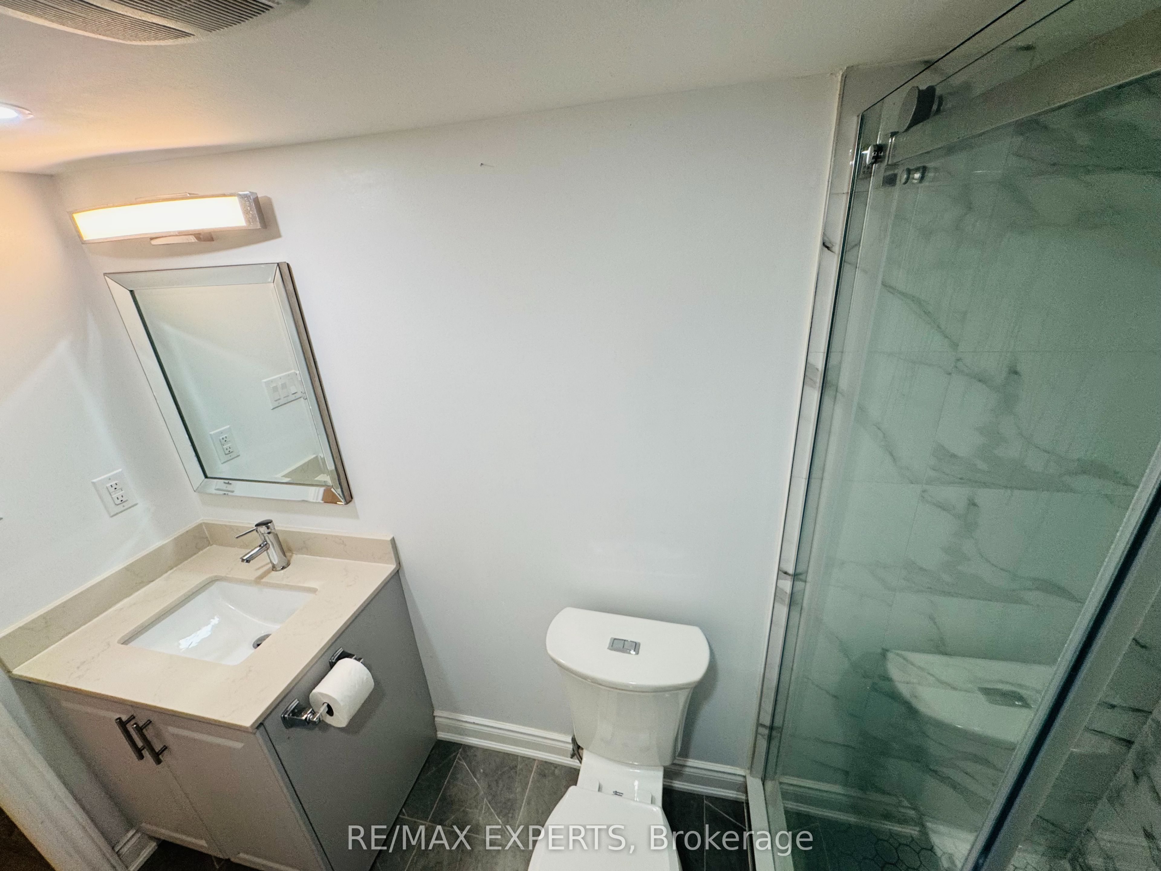 117 Baffin Crescent 2 Property Photo 9