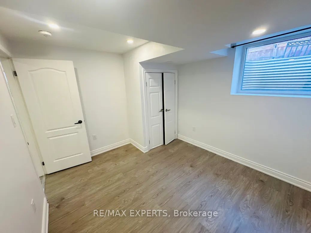 117 Baffin Crescent 2 Property Photo 14
