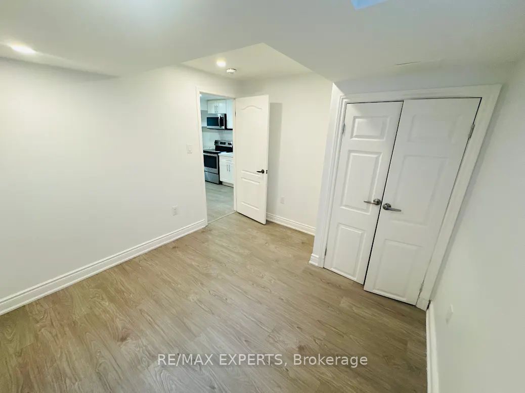 117 Baffin Crescent 2 Property Photo 15