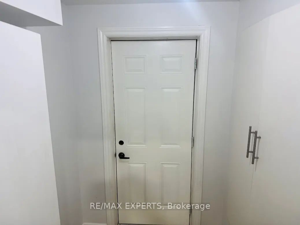 117 Baffin Crescent 2 Property Photo 25