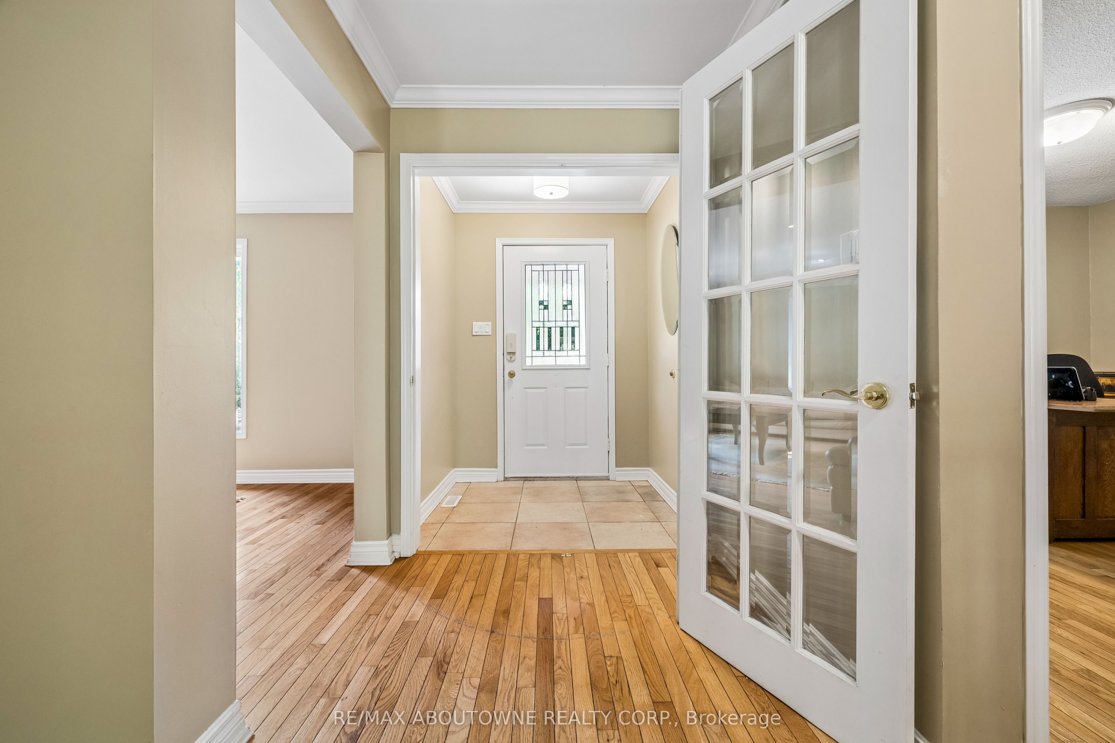 2285 Dunedin Road Property Photo 6