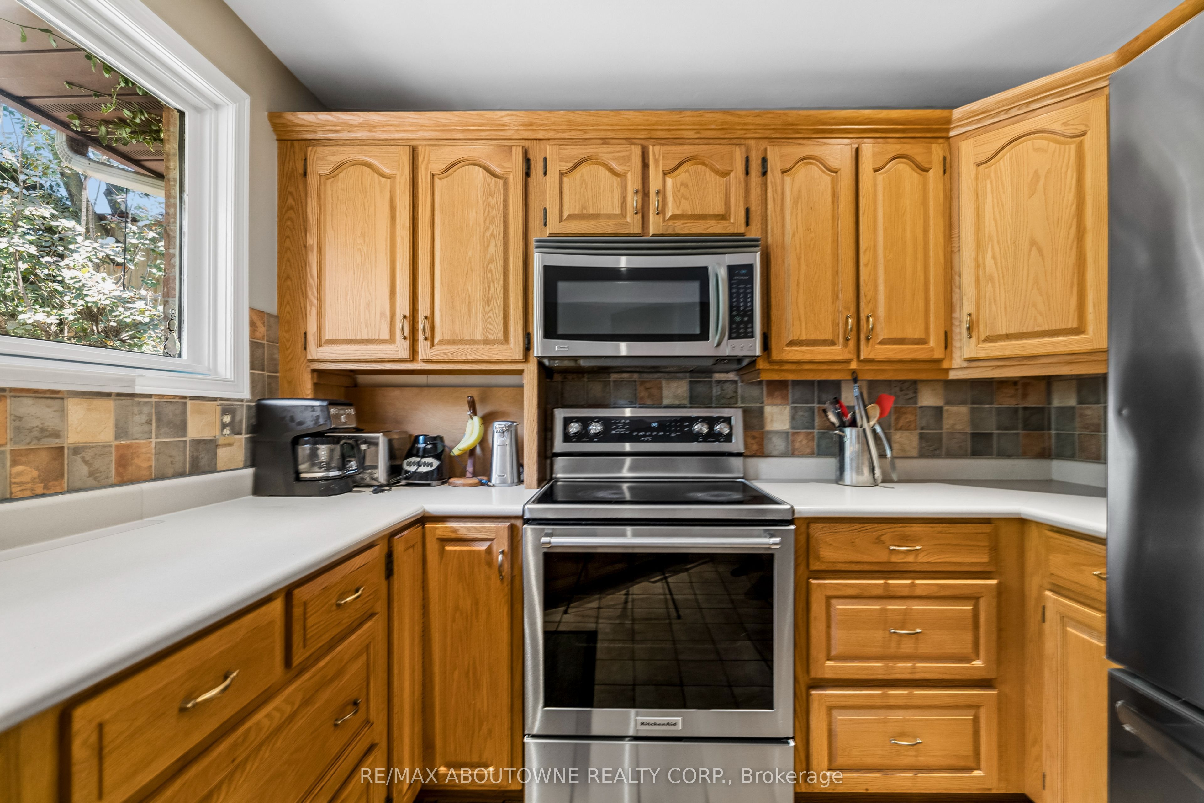 2285 Dunedin Road Property Photo 17