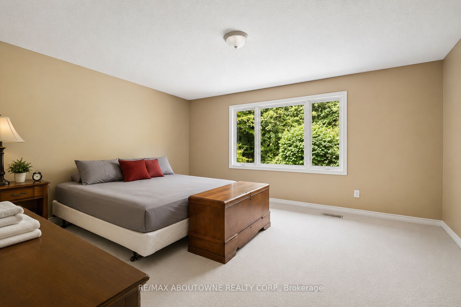 2285 Dunedin Road Property Photo 27