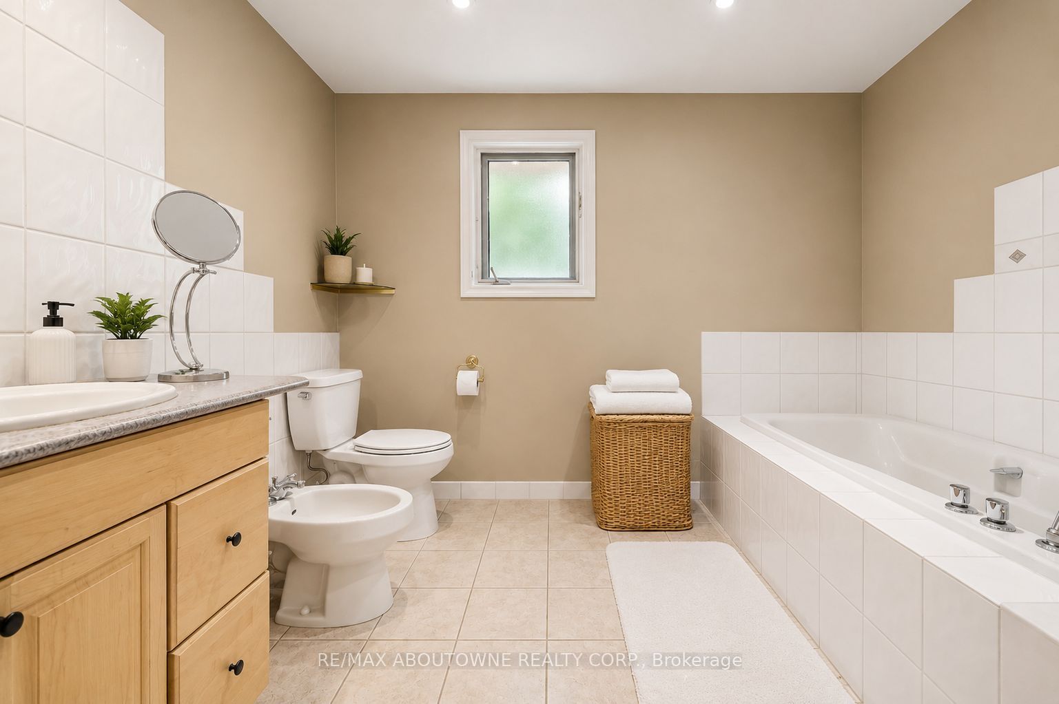 2285 Dunedin Road Property Photo 29
