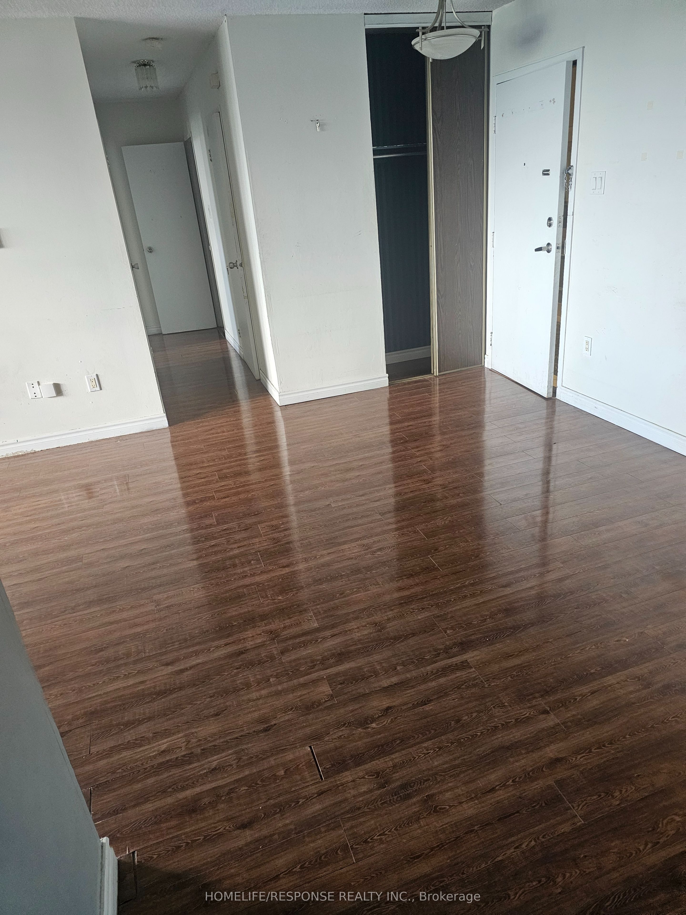1625 Bloor Street 715 Property Photo 10