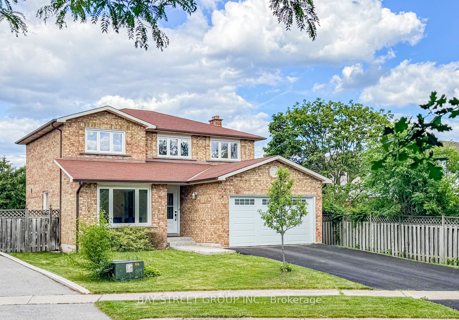 29 Roslo Court Property Photo 1