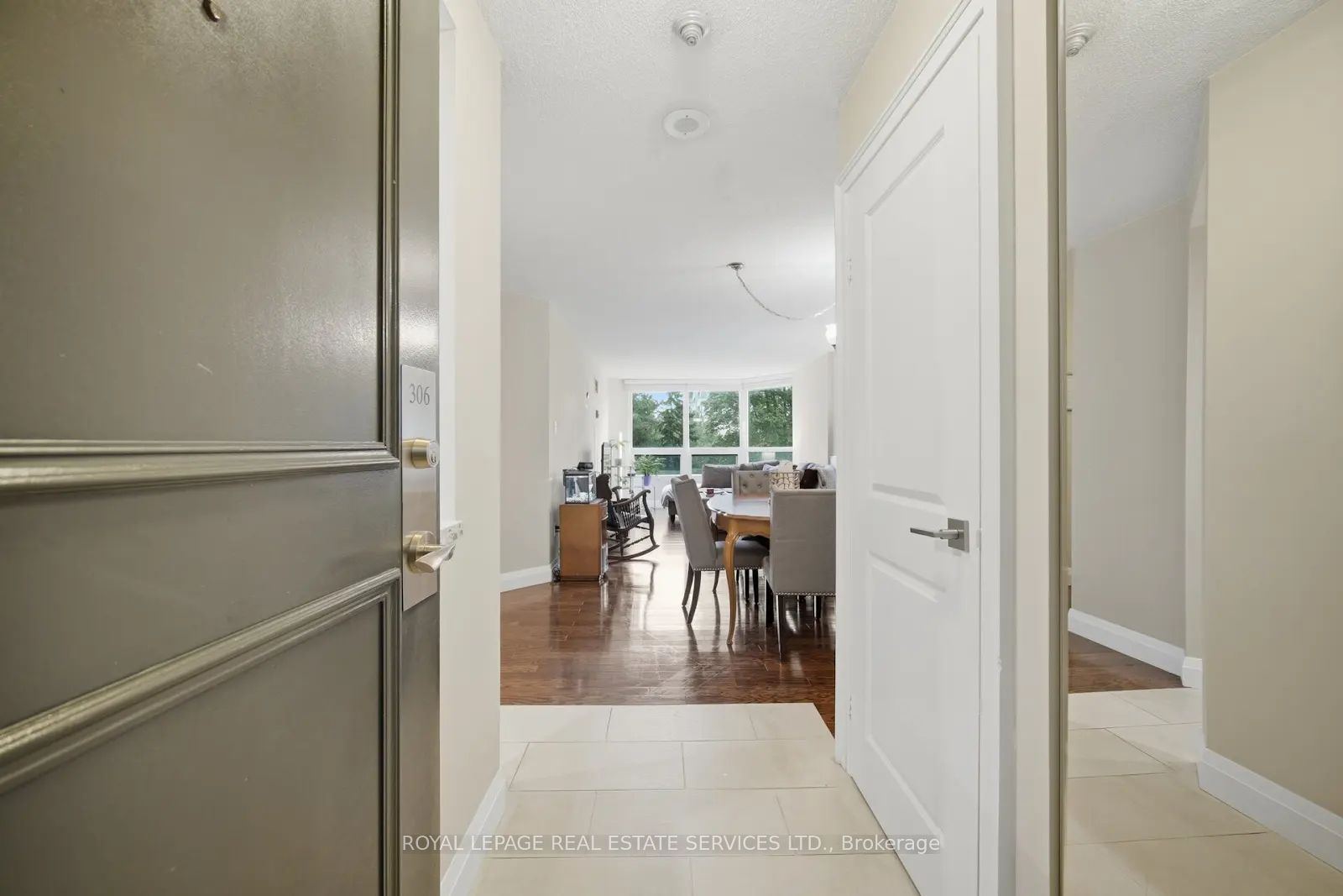 8 Lisa Street 306 Property Photo 4