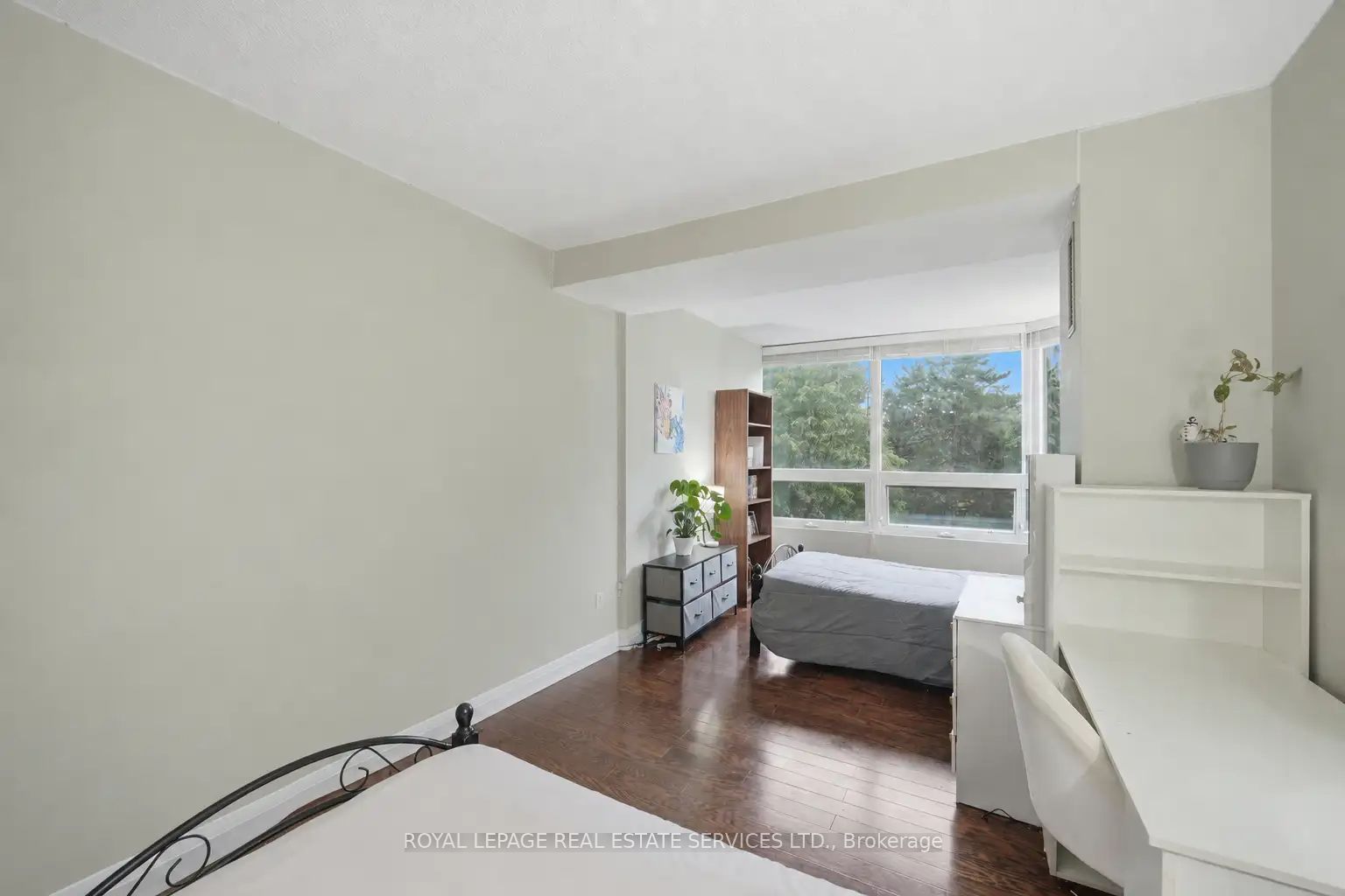 8 Lisa Street 306 Property Photo 26