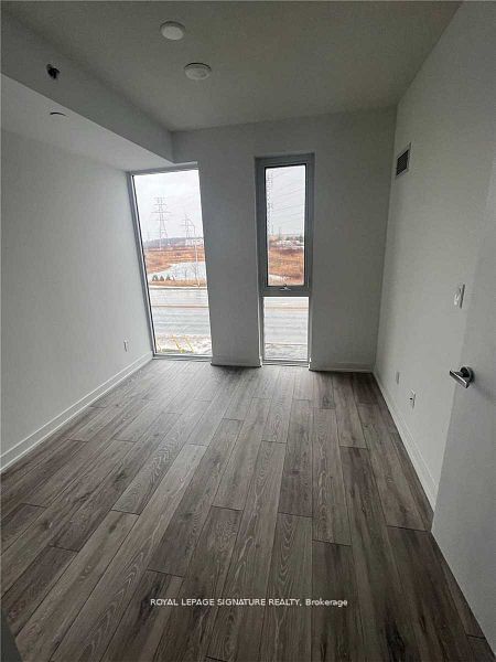 3200 Dakota Common #b311 Property Photo 14