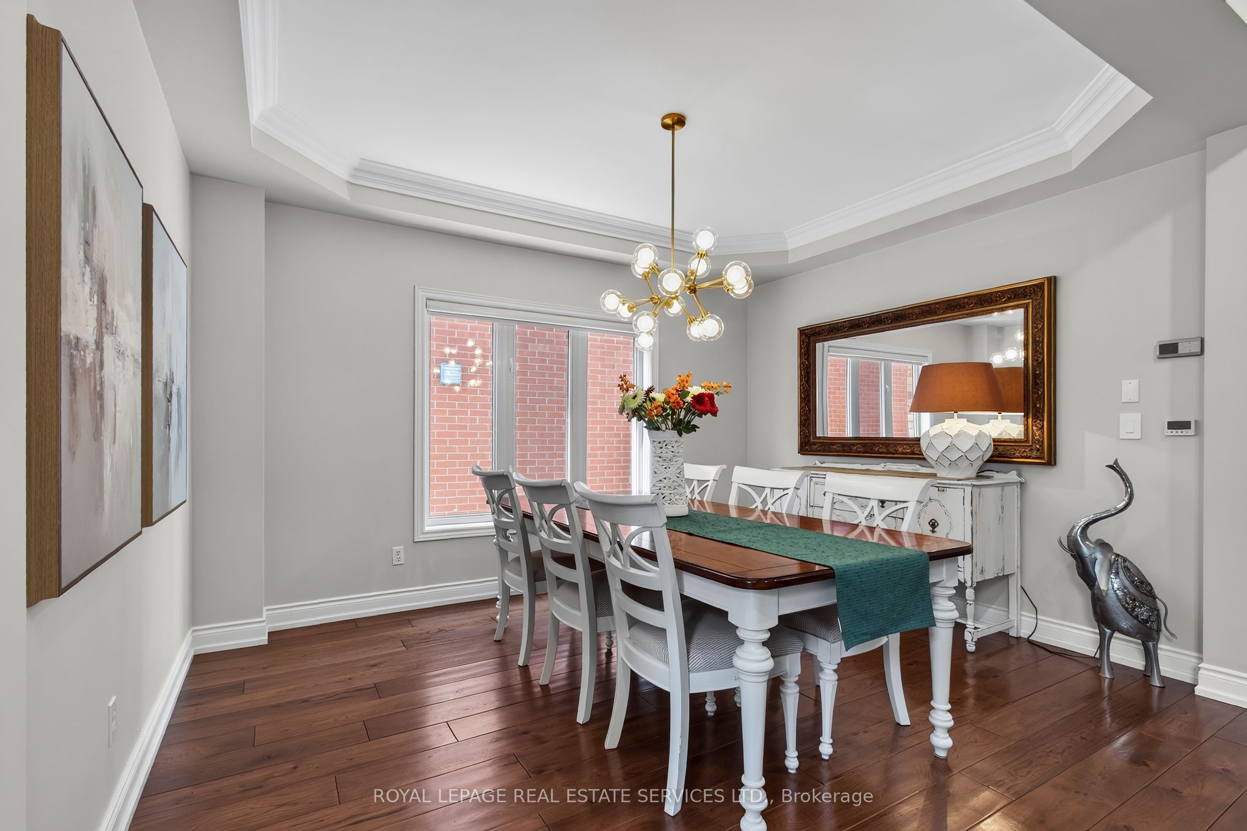 2329 Glenfield Road Property Photo 10