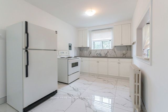 183 Maurice Drive Property Photo 14