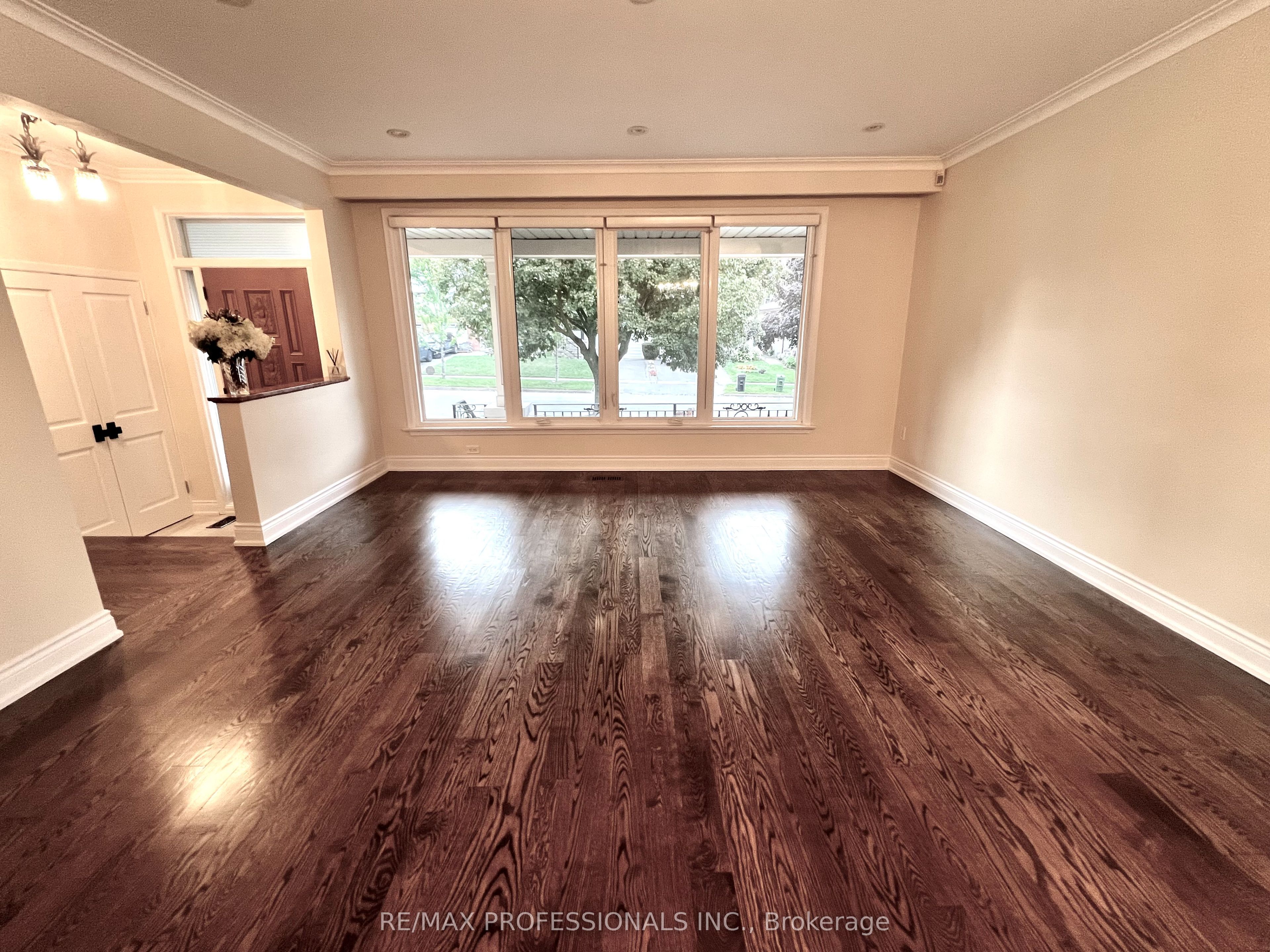 30 Lemonwood Drive Property Photo 7