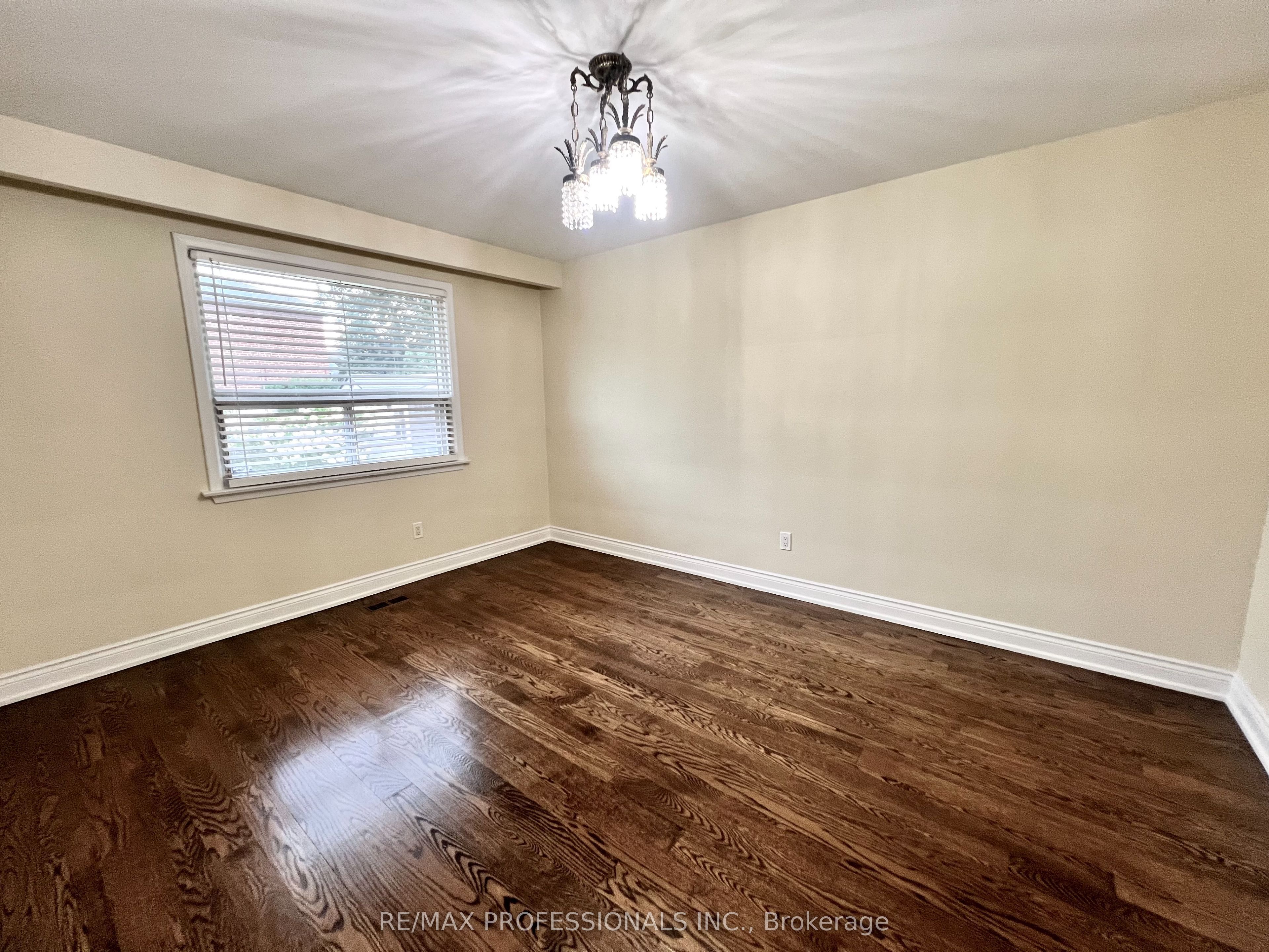 30 Lemonwood Drive Property Photo 18