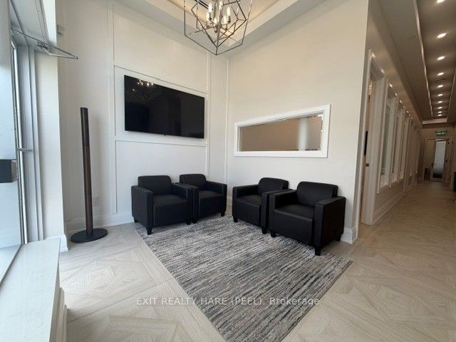 6191 Mayfield Road 64-1 Property Photo 5