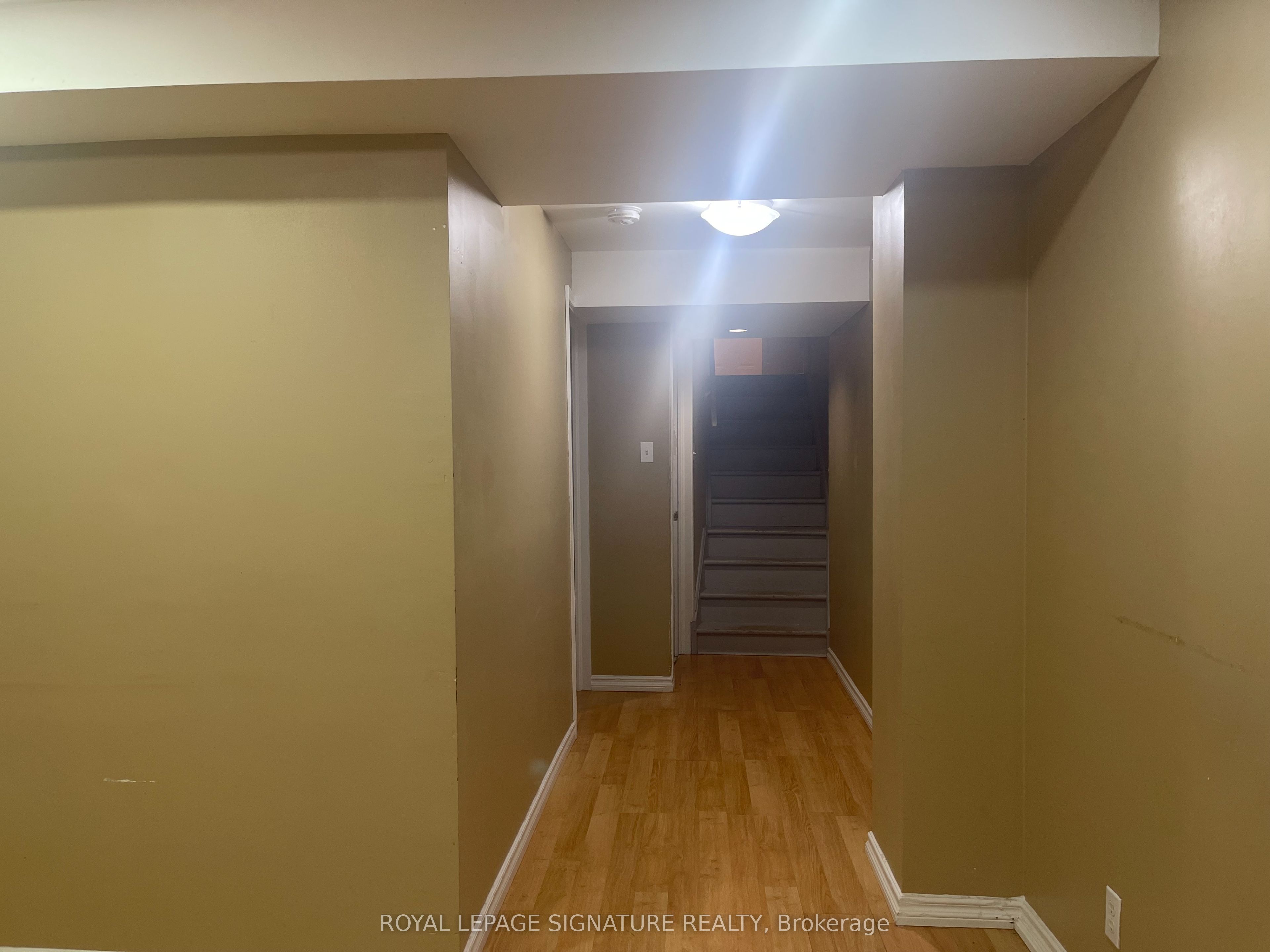 37 Whiteface Crescent Property Photo 6